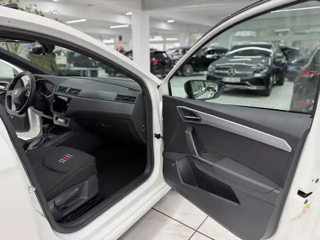 Seat Ibiza view 10