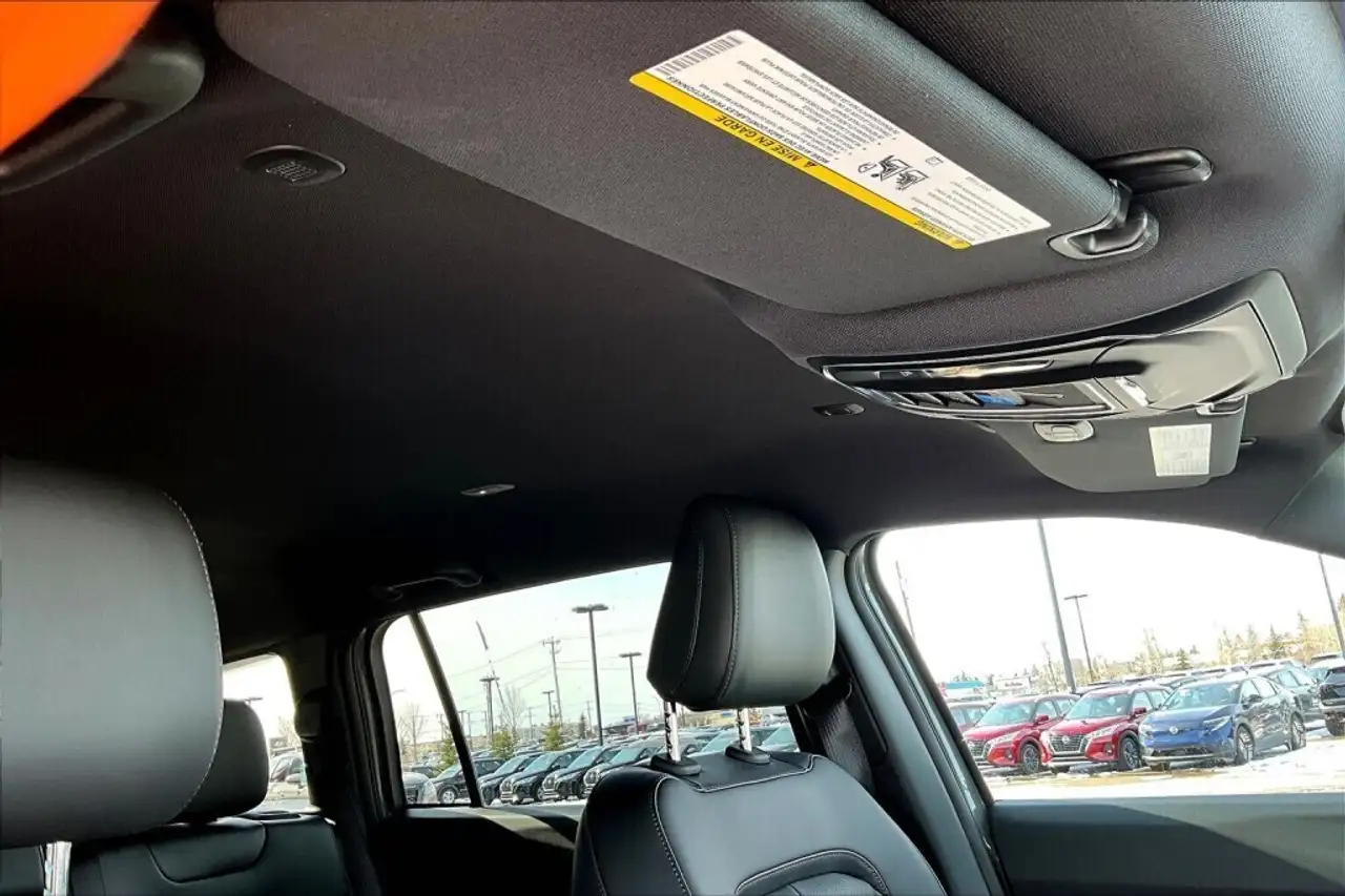 Jeep Cherokee снимка Jeep Cherokee