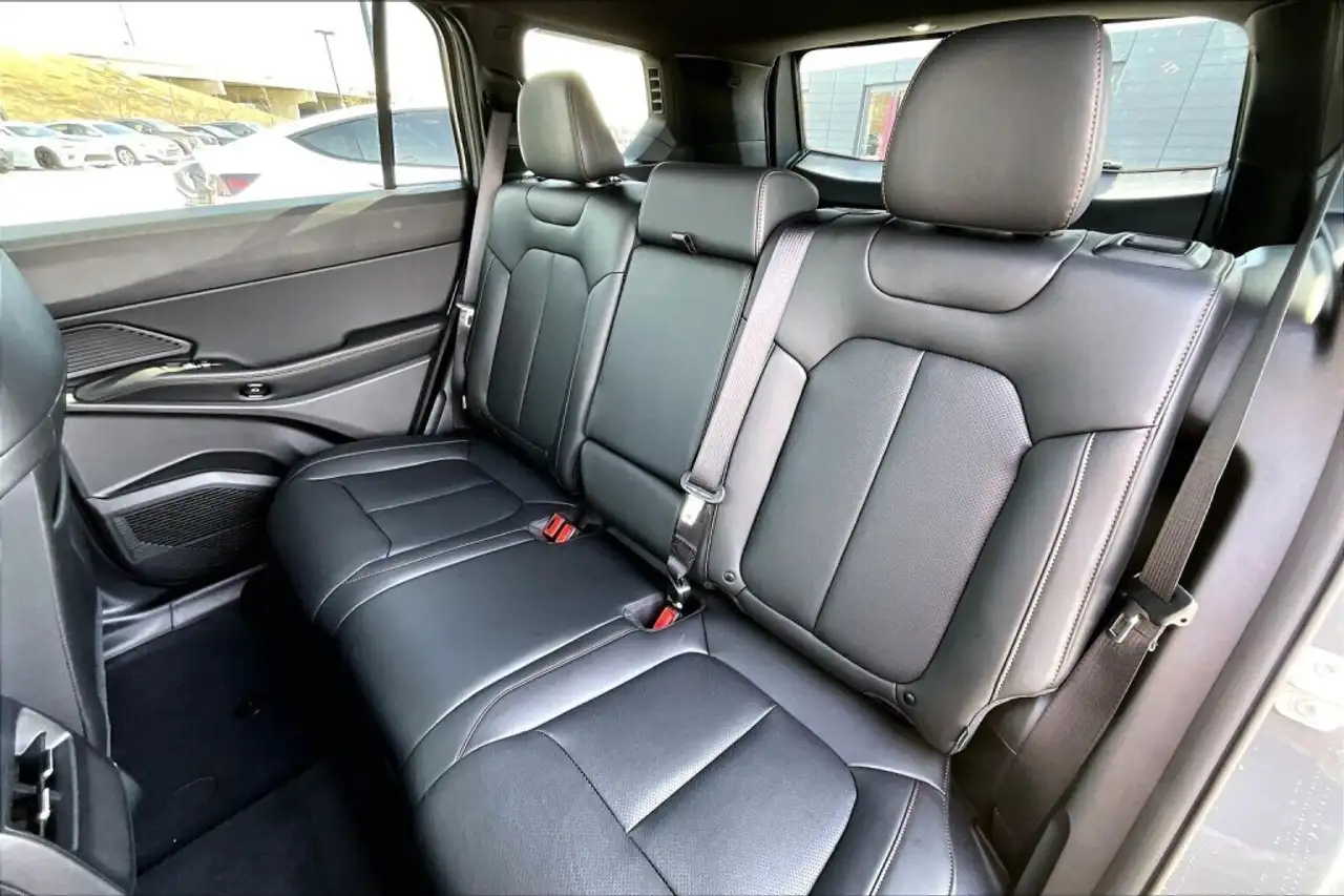 Jeep Cherokee снимка Jeep Cherokee