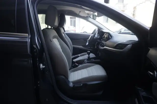 Fiat Tipo view 11