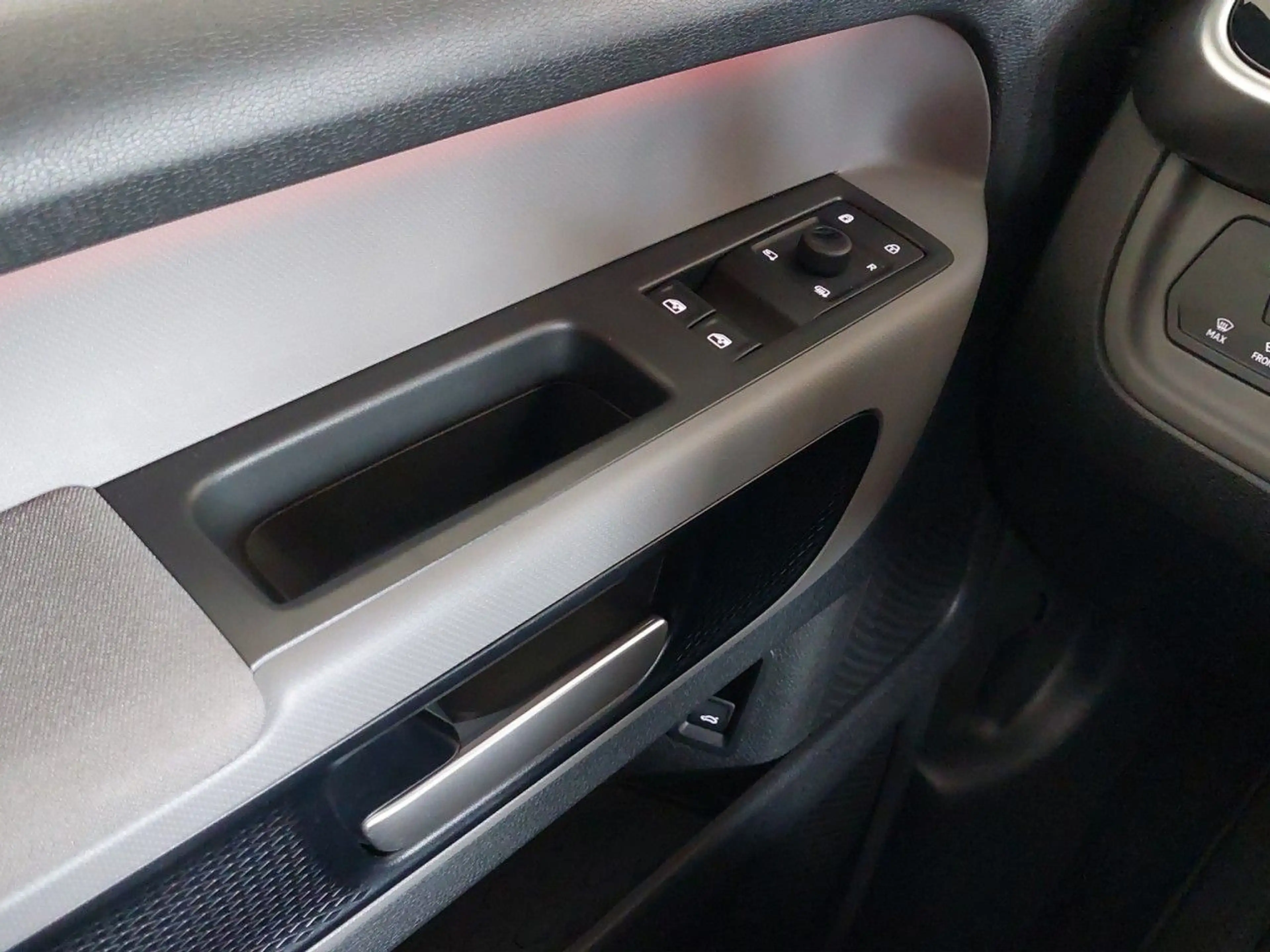 Volkswagen ID. Buzz Pro 210 kW Klima Rückfahrkamera Sitzheizung — photo 13
