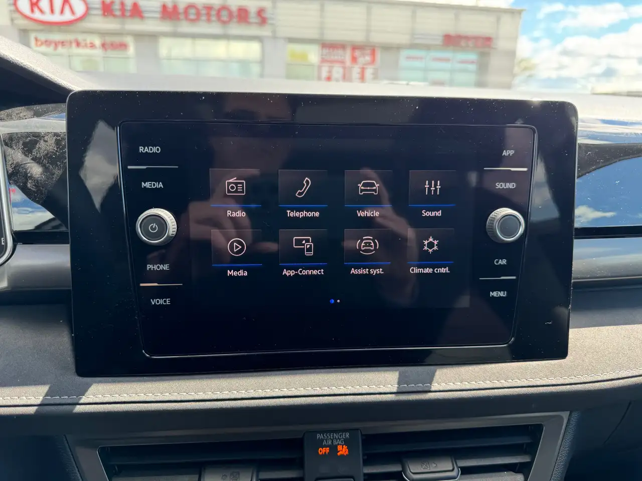 Volkswagen Taos снимка Volkswagen Taos