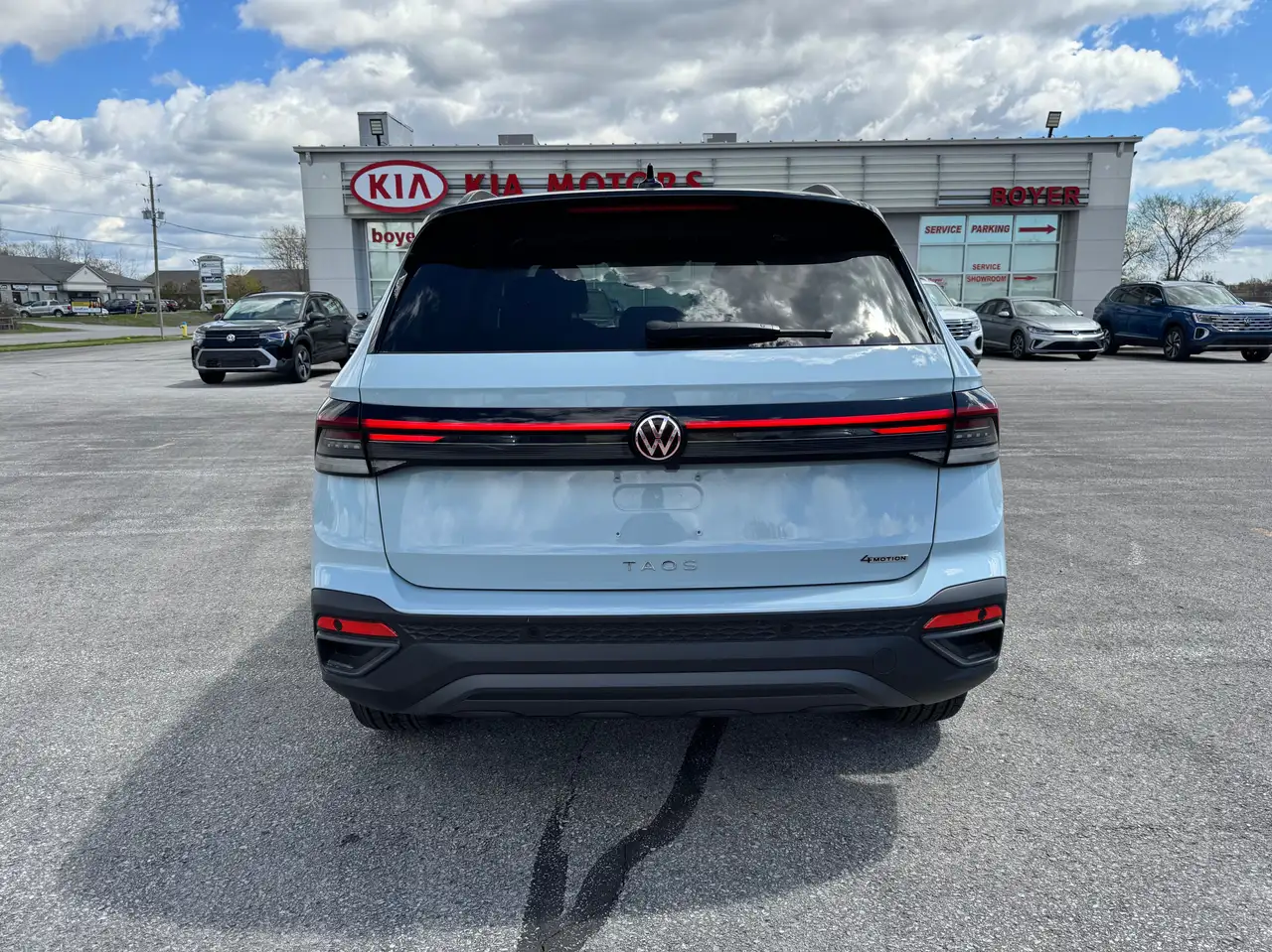 Volkswagen Taos снимка Volkswagen Taos