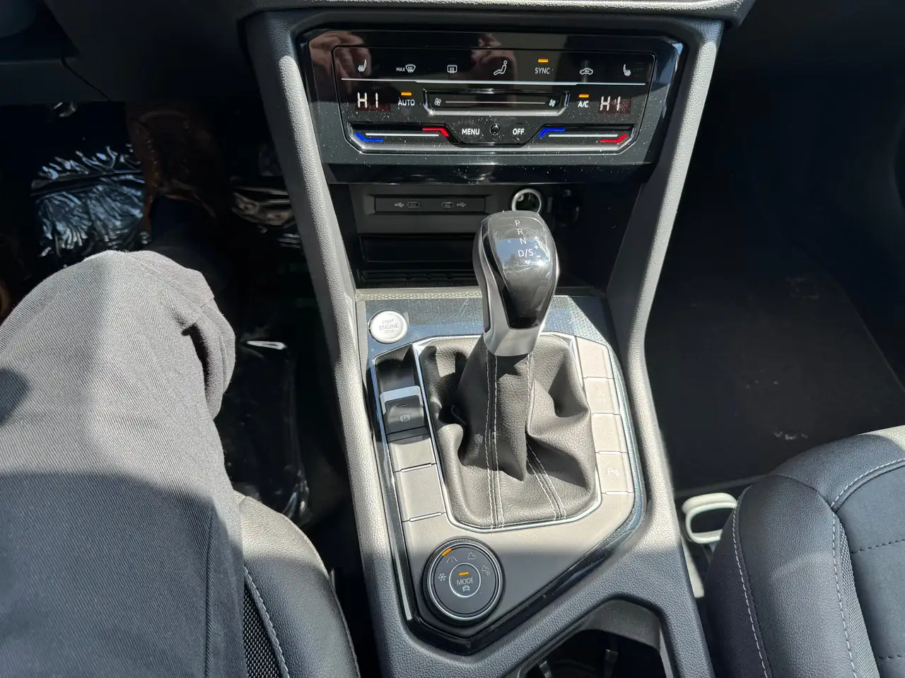 Volkswagen Taos снимка Volkswagen Taos