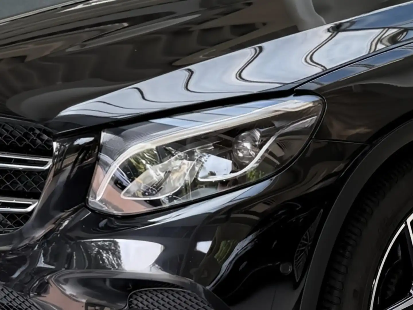 Mercedes-Benz GLC 250 4M AMG+NIGHT+PANO+AHK+360°+DISTR.+AMBIEN Noir - 2