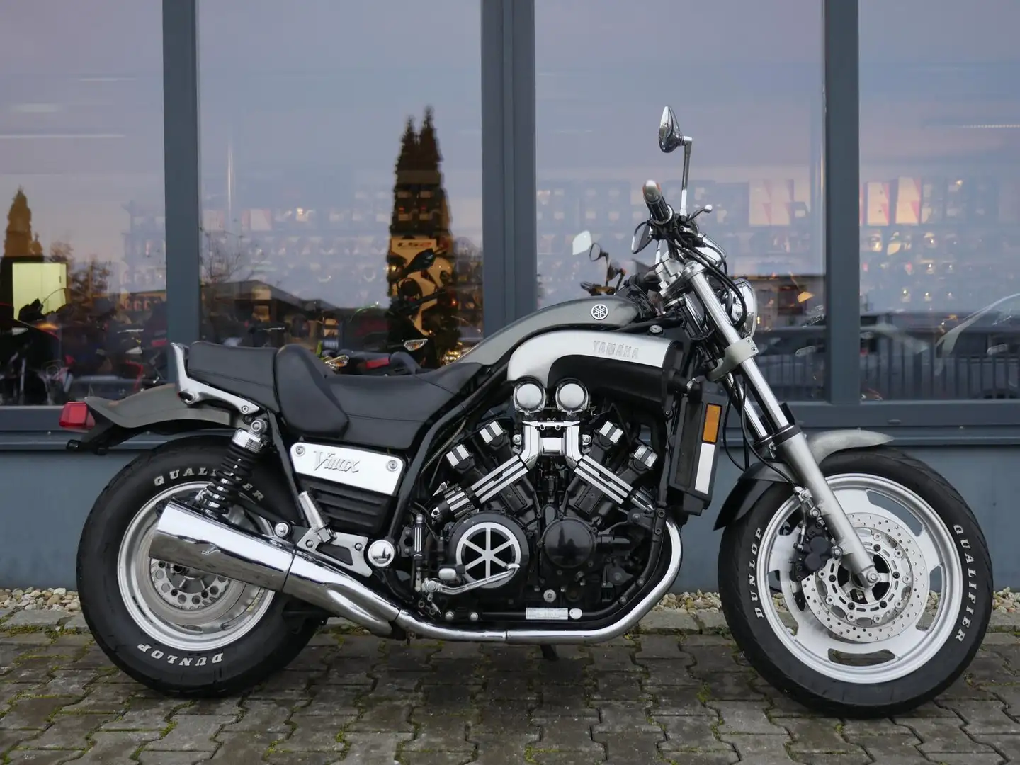 Yamaha Vmax Carbon - Modell 2001 - 1