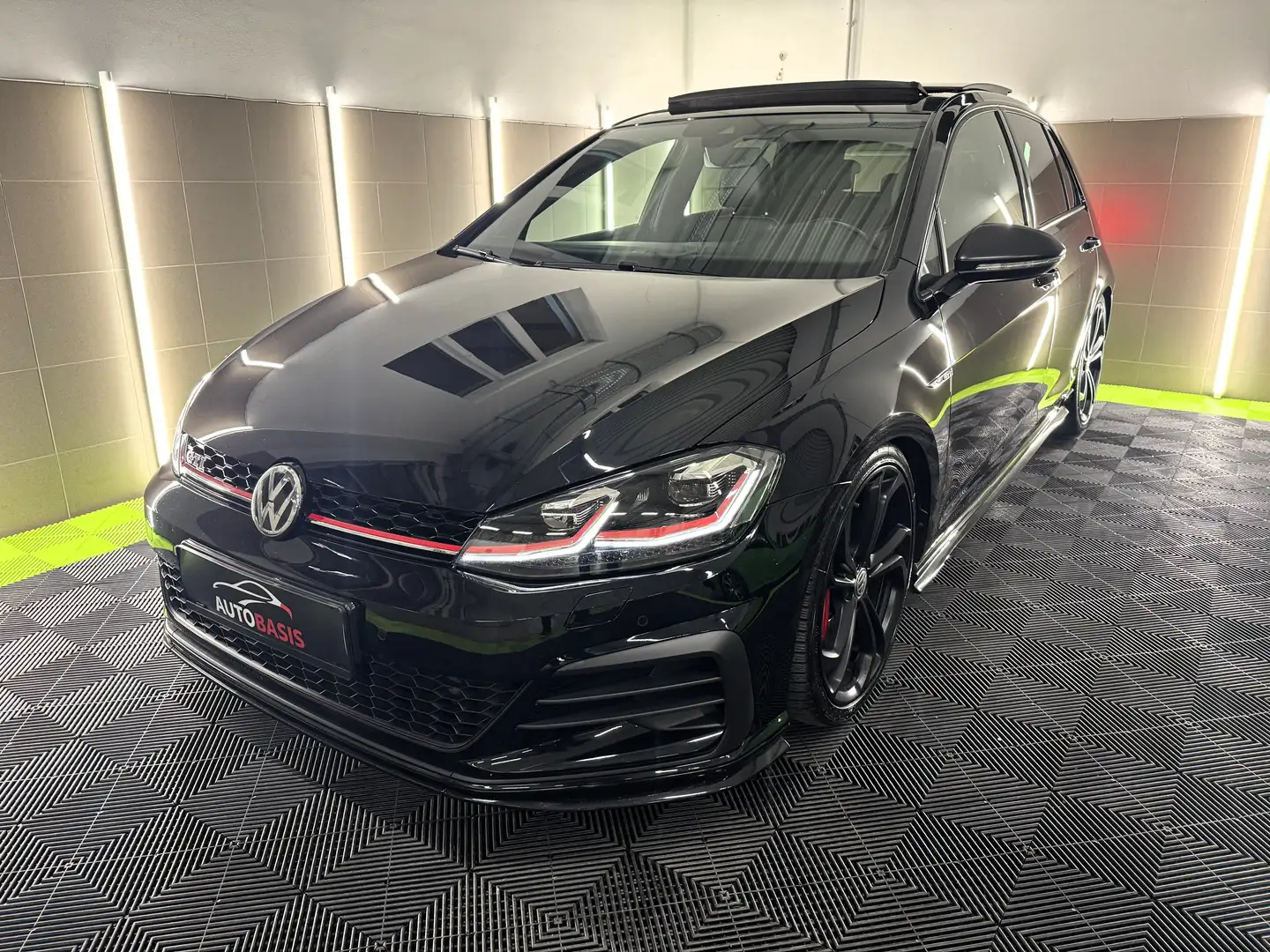 Volkswagen Golf GTI GTI TCR DSG Panorama/Leder/ACC/Kamera/Dynaudio/H&R Noir - 2