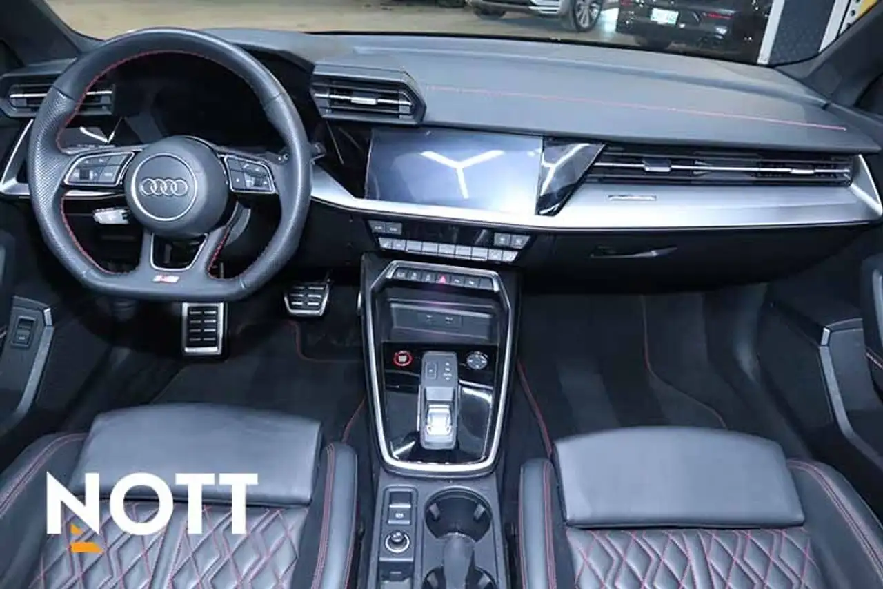 Audi S3 снимка Audi S3