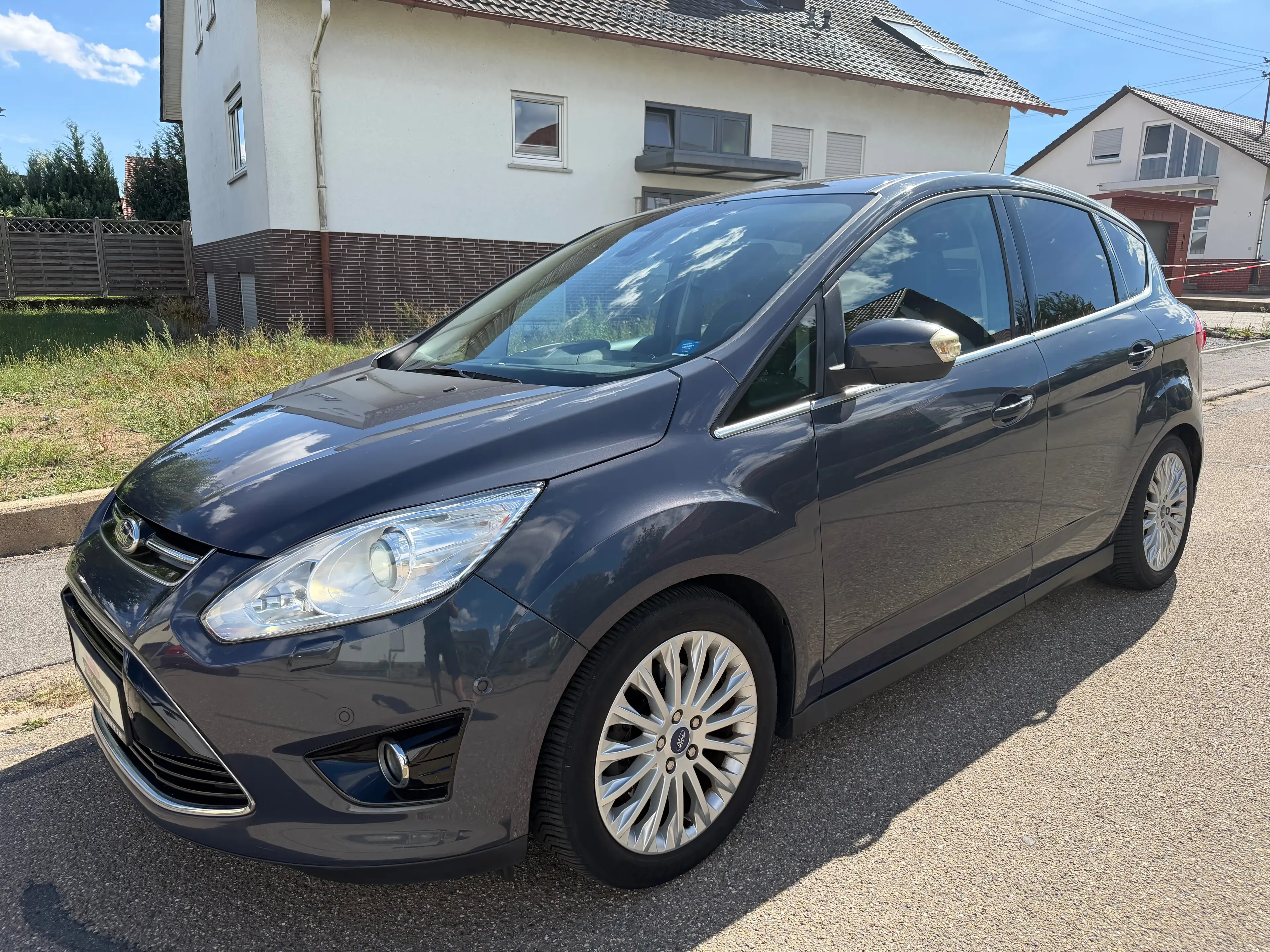 Ford C-Max 1.6 Titanium *2. Hand*HU NEU*AHK*Navi*Kamera*Xenon*Garantie*