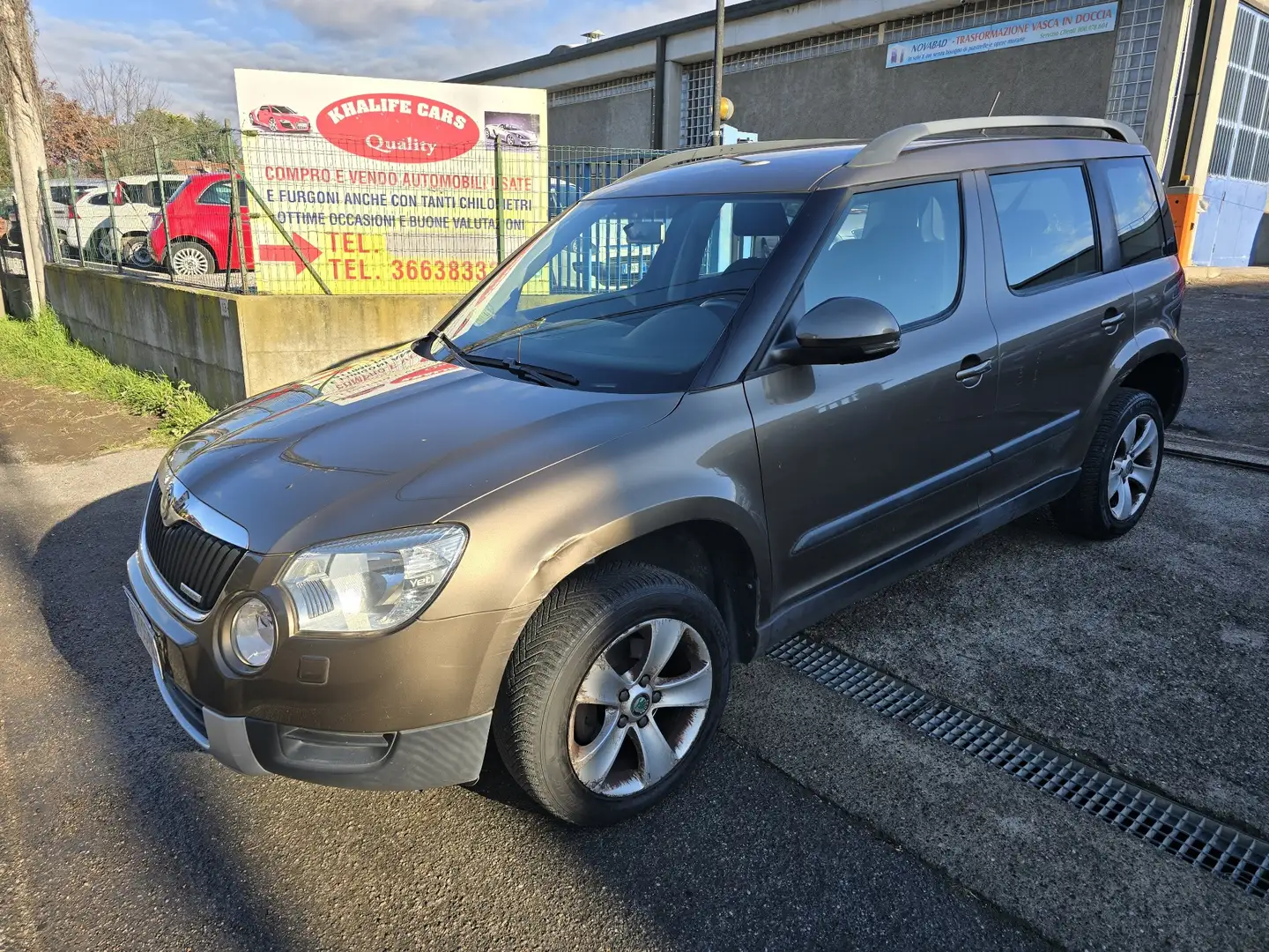 Skoda Yeti 1.6 tdi Elegance (experience) Greenline Grigio - 2