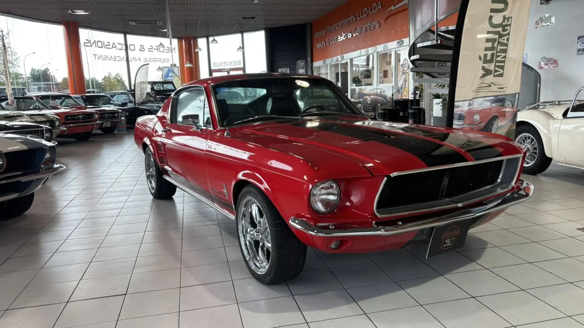 Ford Mustang FASTBACK ROUGE 1967 CODE A 289 CI V8 BOITE MECA Rot - 1