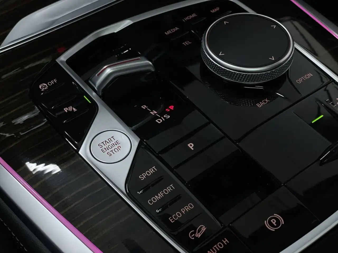 BMW X7 снимка BMW X7