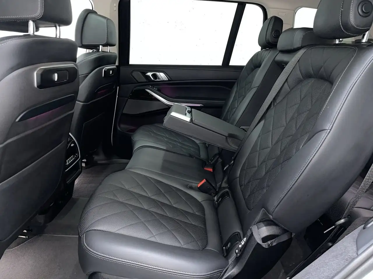 BMW X7 снимка BMW X7