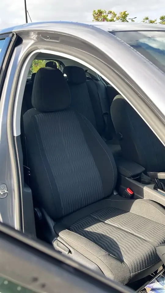 Peugeot 308 308 — photo 4