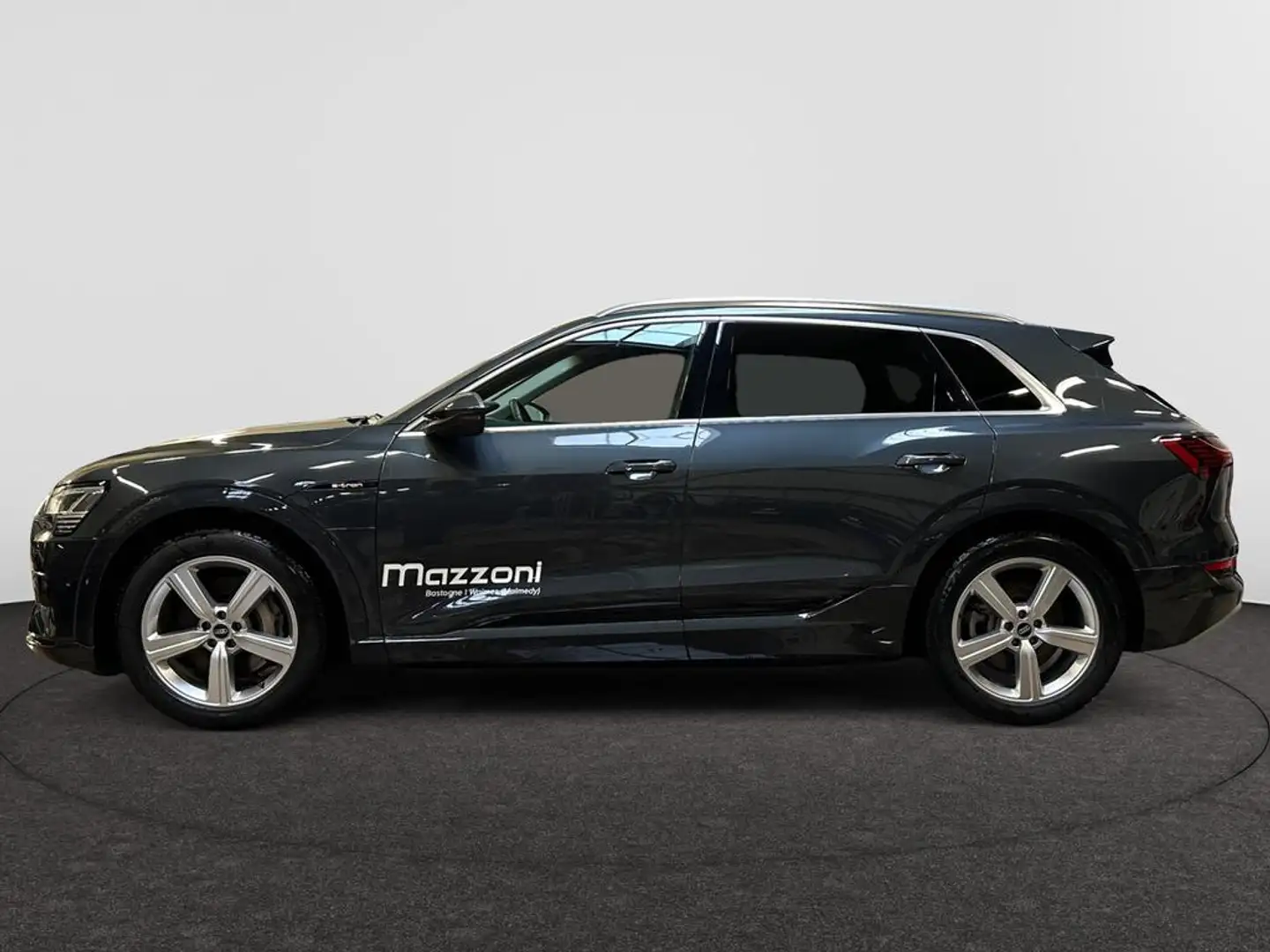 Audi e-tron Advanced 55 quattro 300 kW/408cv Gris - 2