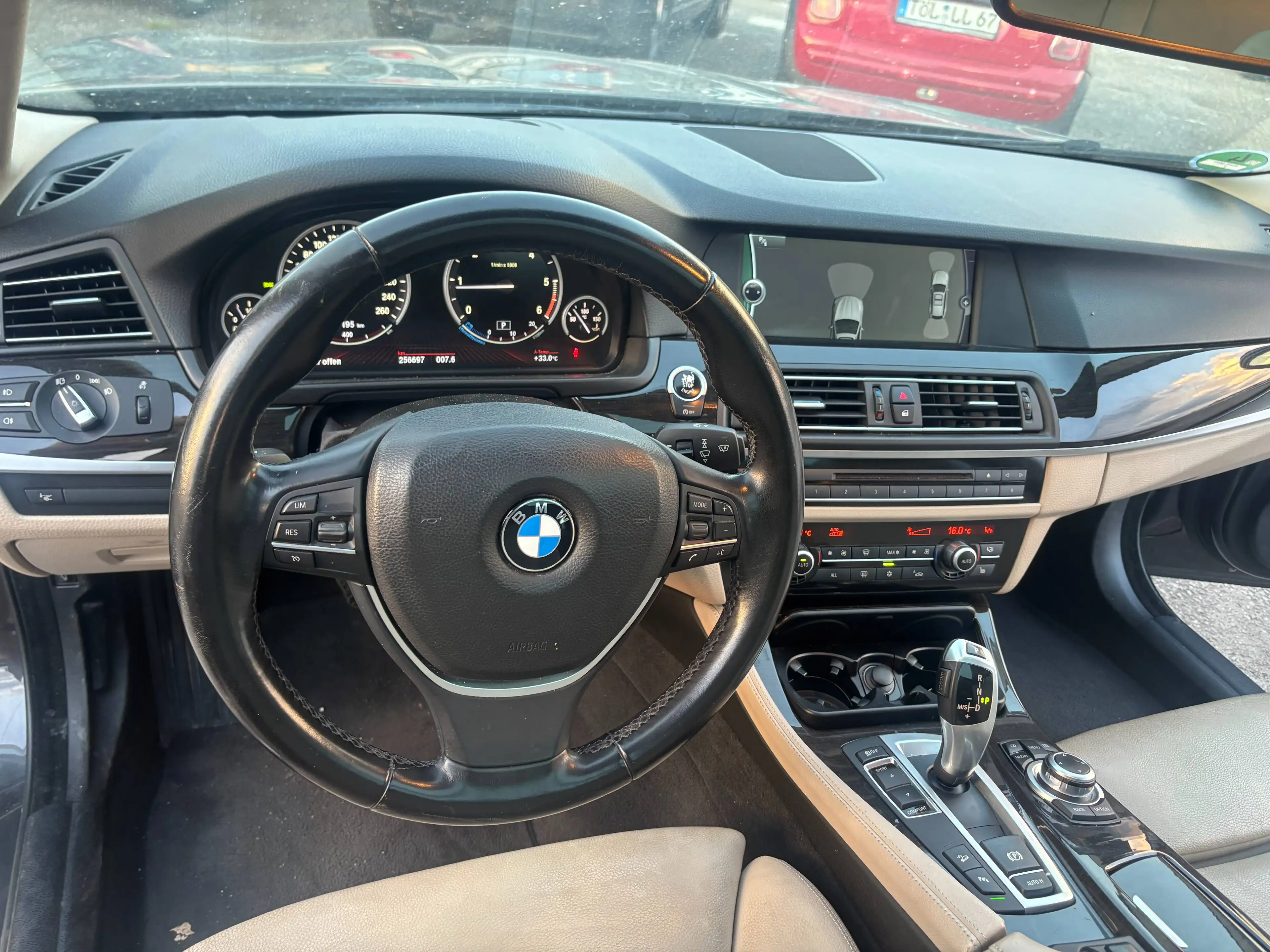 BMW 525 525 d xDrive — photo 15