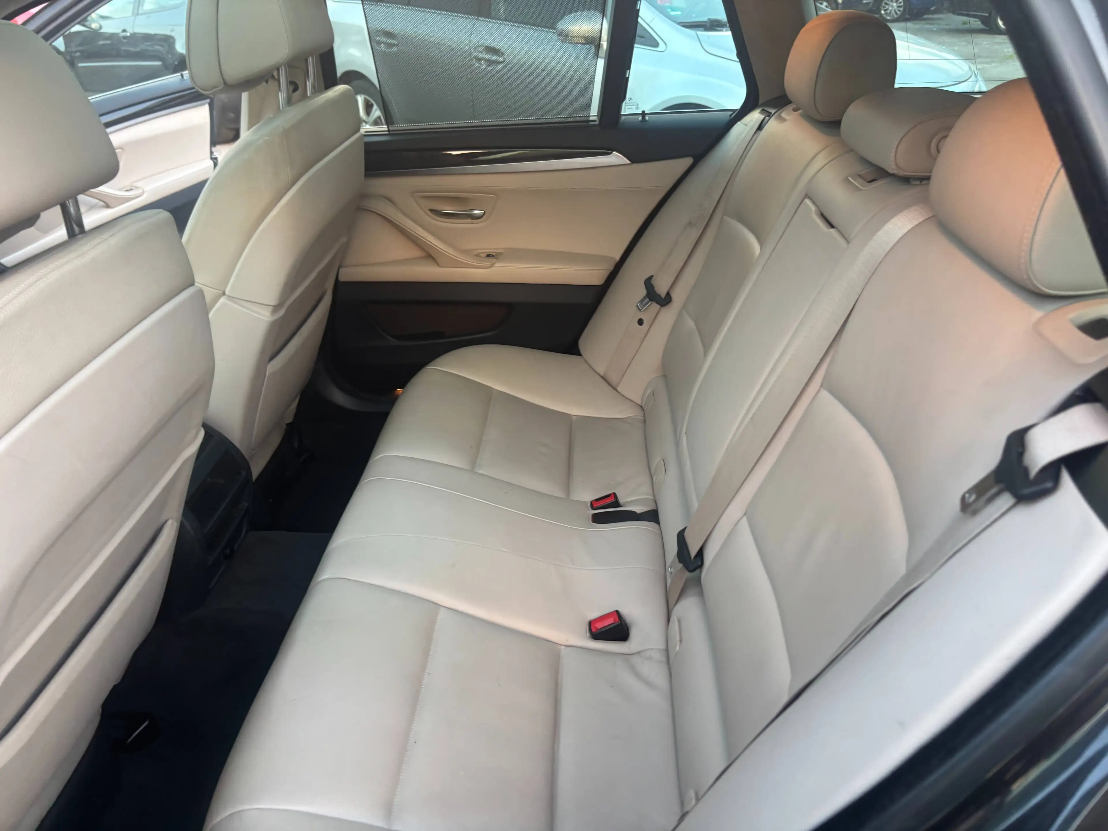 BMW 525 525 d xDrive — photo 12