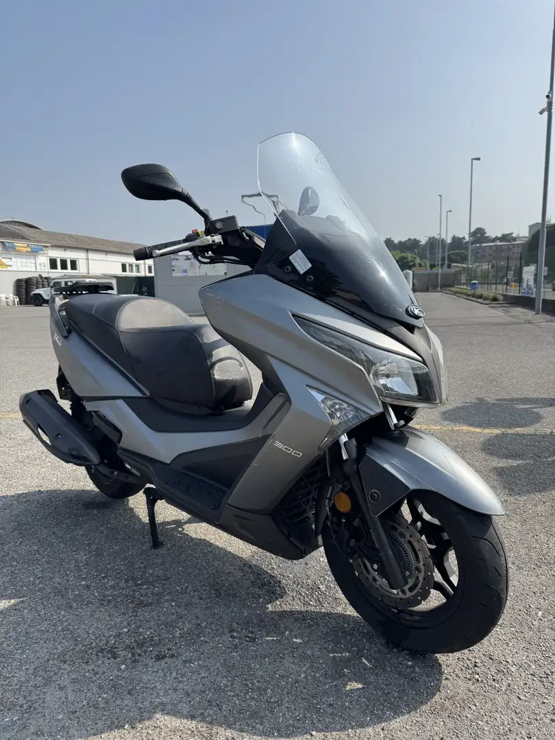 Kymco X-Town Šedá - 2