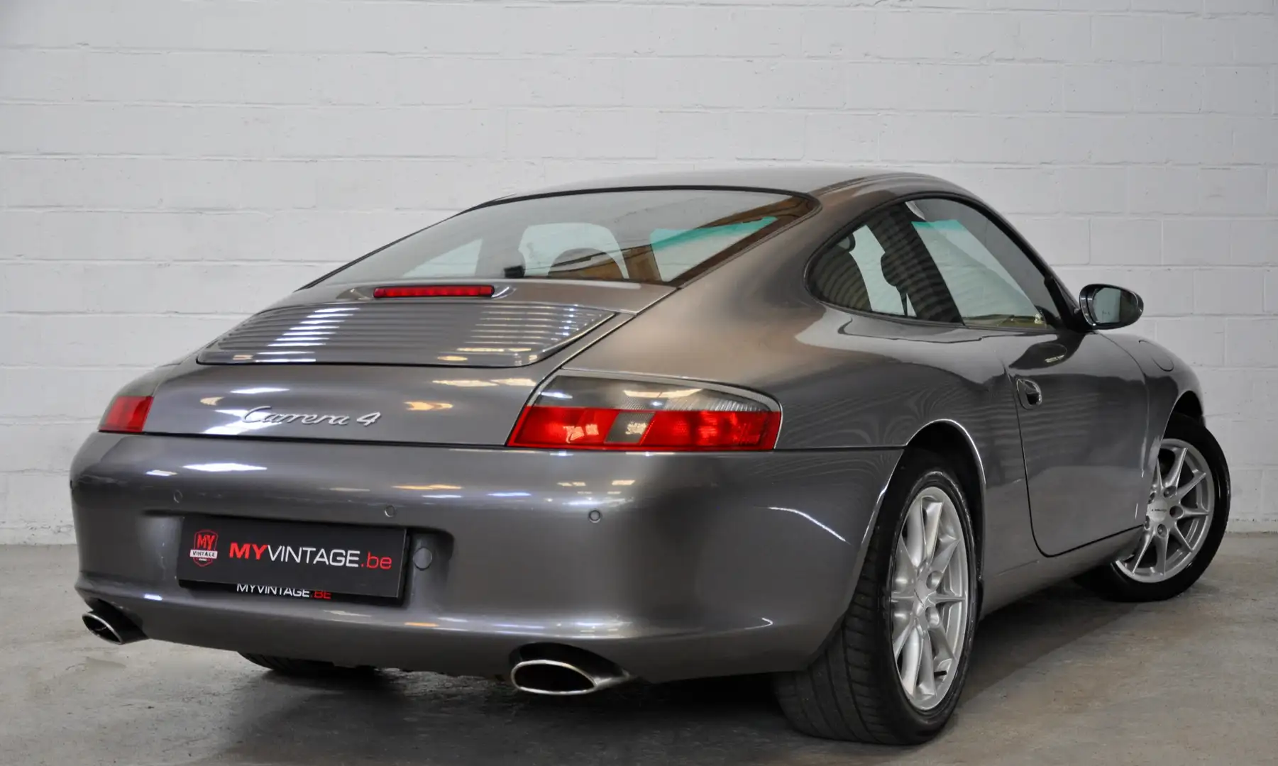 Porsche 911 996 Carrera 4 3.6i 320cv * EXEMPLAIRE PARFAIT * Gris - 2