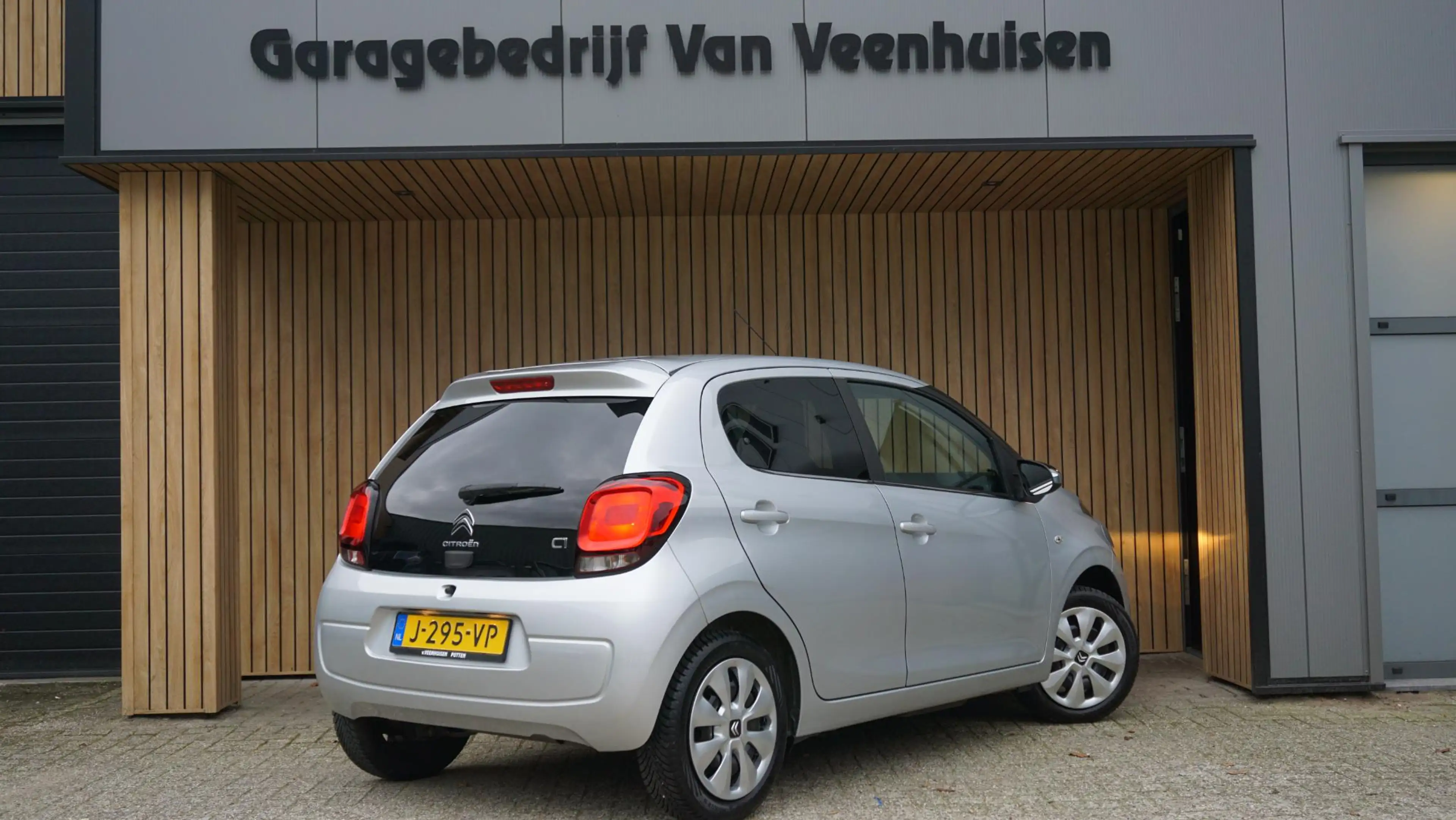 Citroen C1 1.0 VTi 72pk 5Drs Feel Airco Bluetooth Elek.Pakket — photo 6