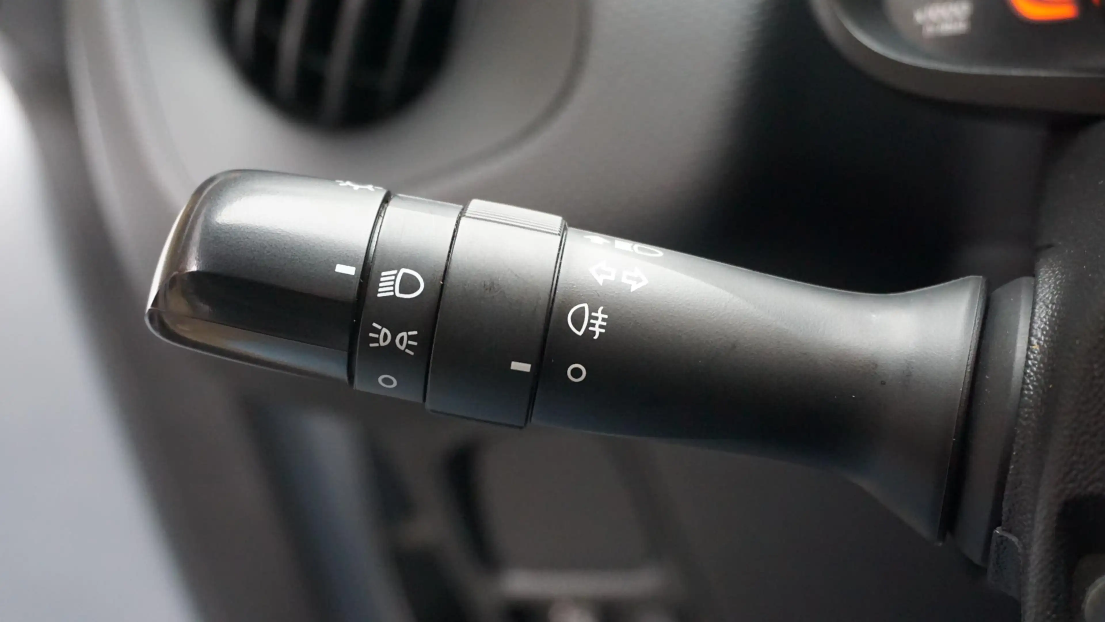 Citroen C1 1.0 VTi 72pk 5Drs Feel Airco Bluetooth Elek.Pakket — photo 29