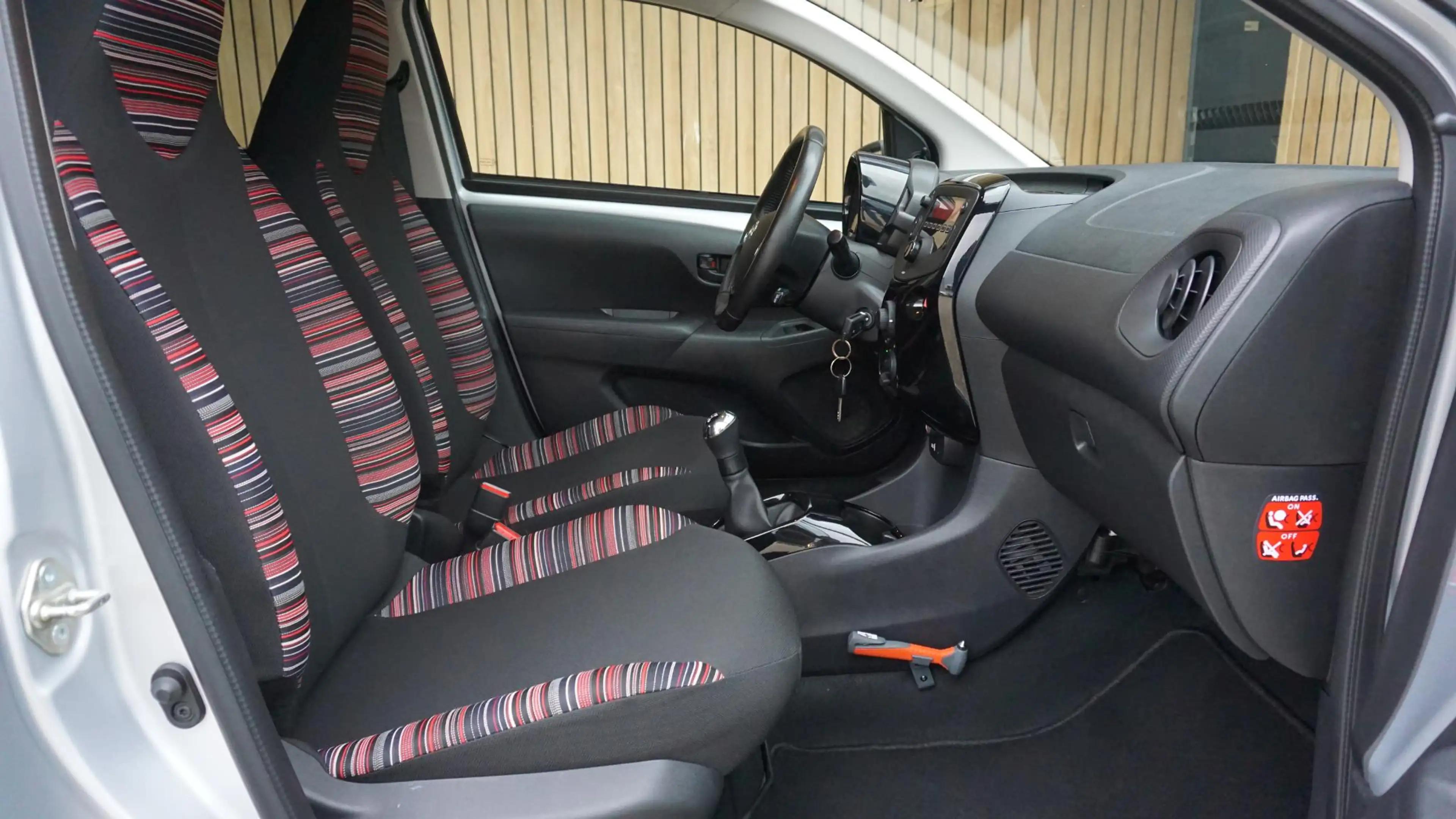 Citroen C1 1.0 VTi 72pk 5Drs Feel Airco Bluetooth Elek.Pakket — photo 9