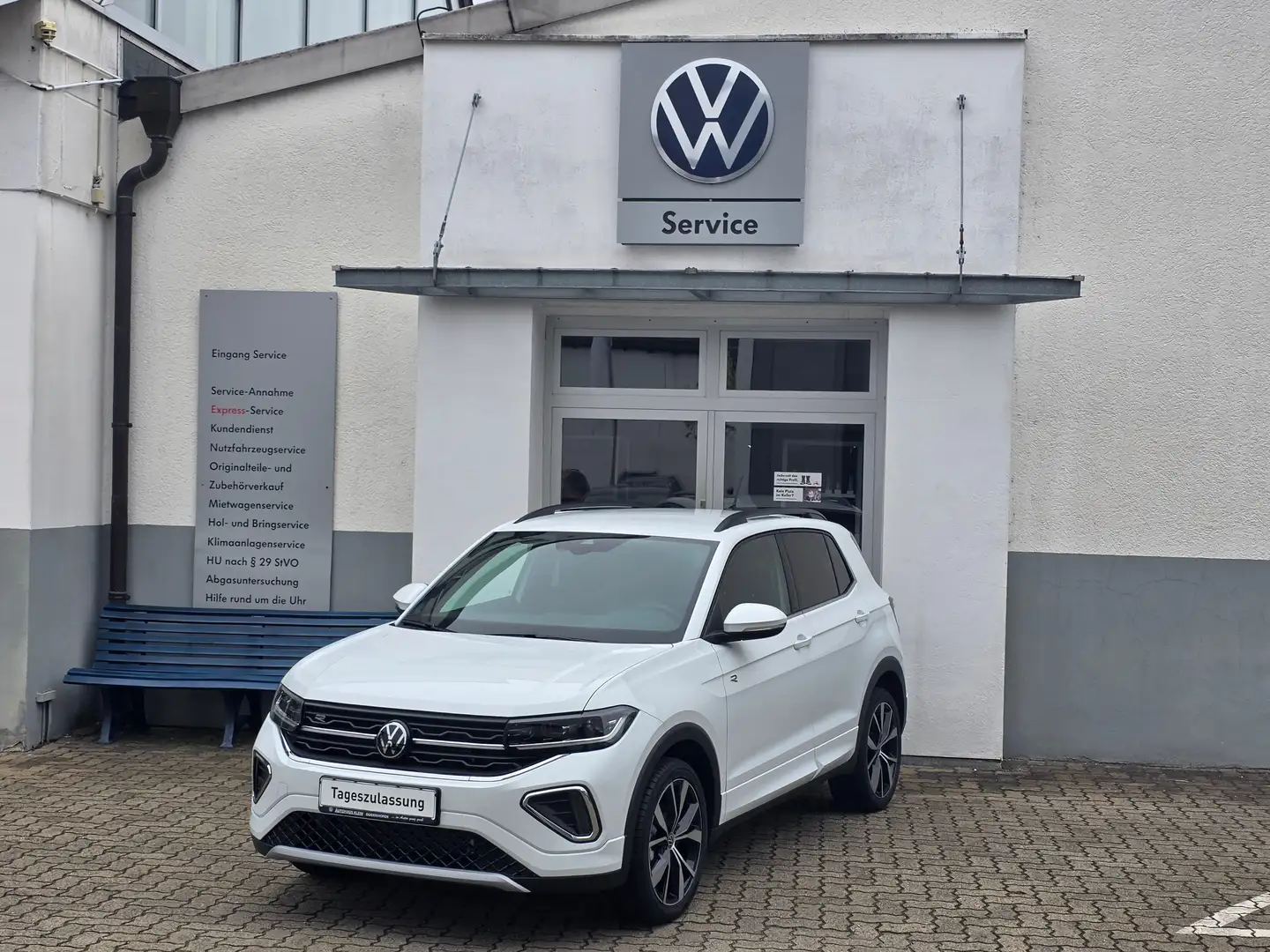 Volkswagen T-Cross T-Cross R-Line 1.5 TSI DSG, IQ.LIGHT, Kamera, 18" Weiß - 1