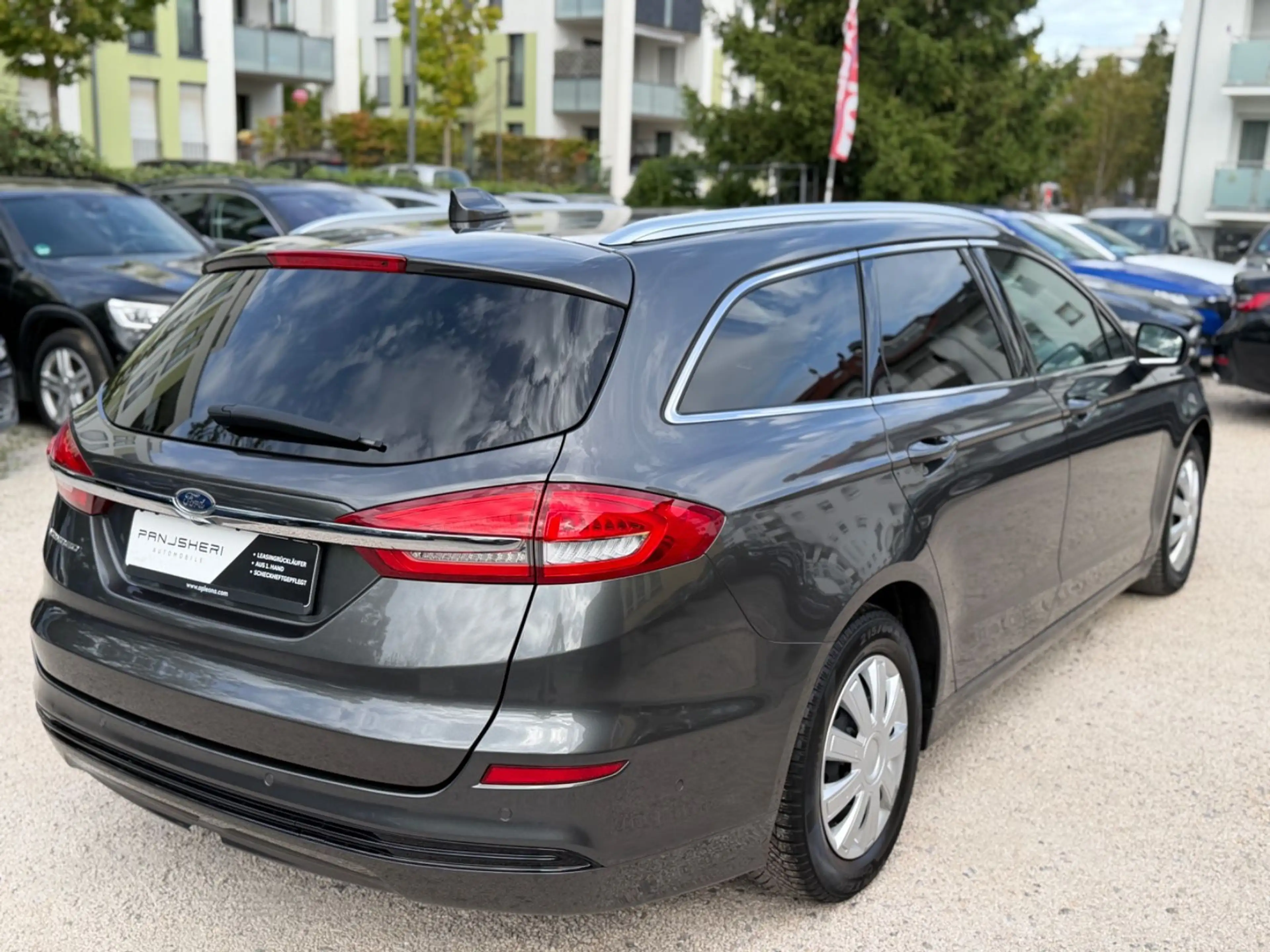 Ford Mondeo Turnier Titanium StHz AHK ACC Kamera BliS — photo 6