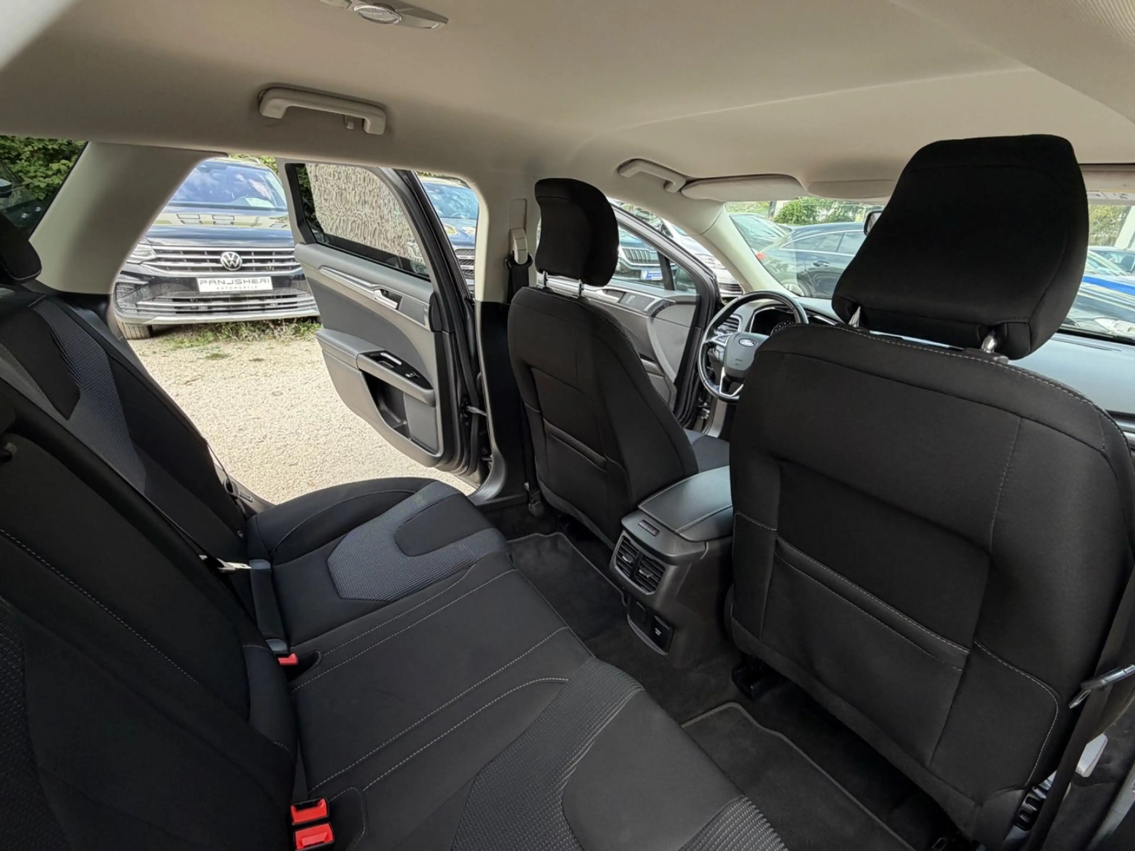 Ford Mondeo Turnier Titanium StHz AHK ACC Kamera BliS — photo 14