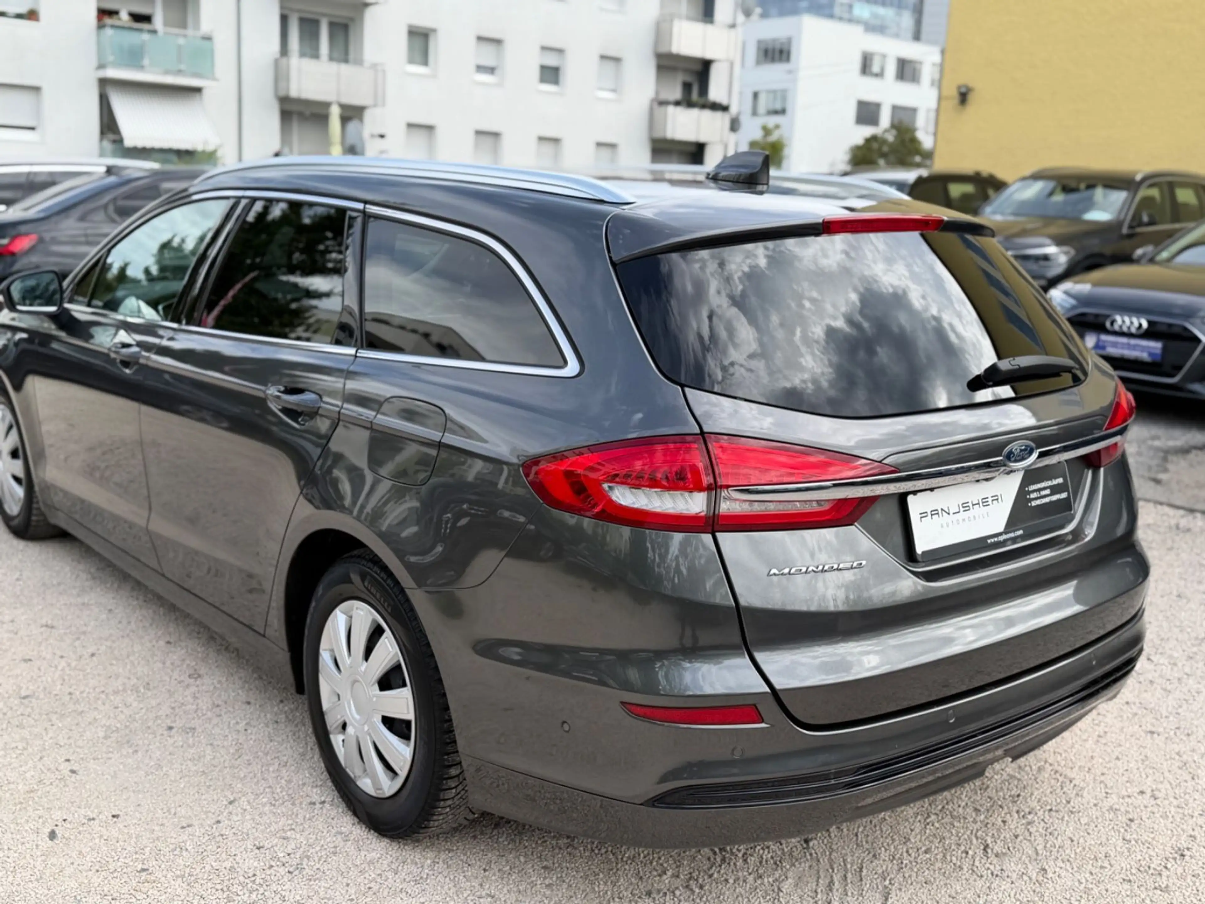 Ford Mondeo Turnier Titanium StHz AHK ACC Kamera BliS — photo 4