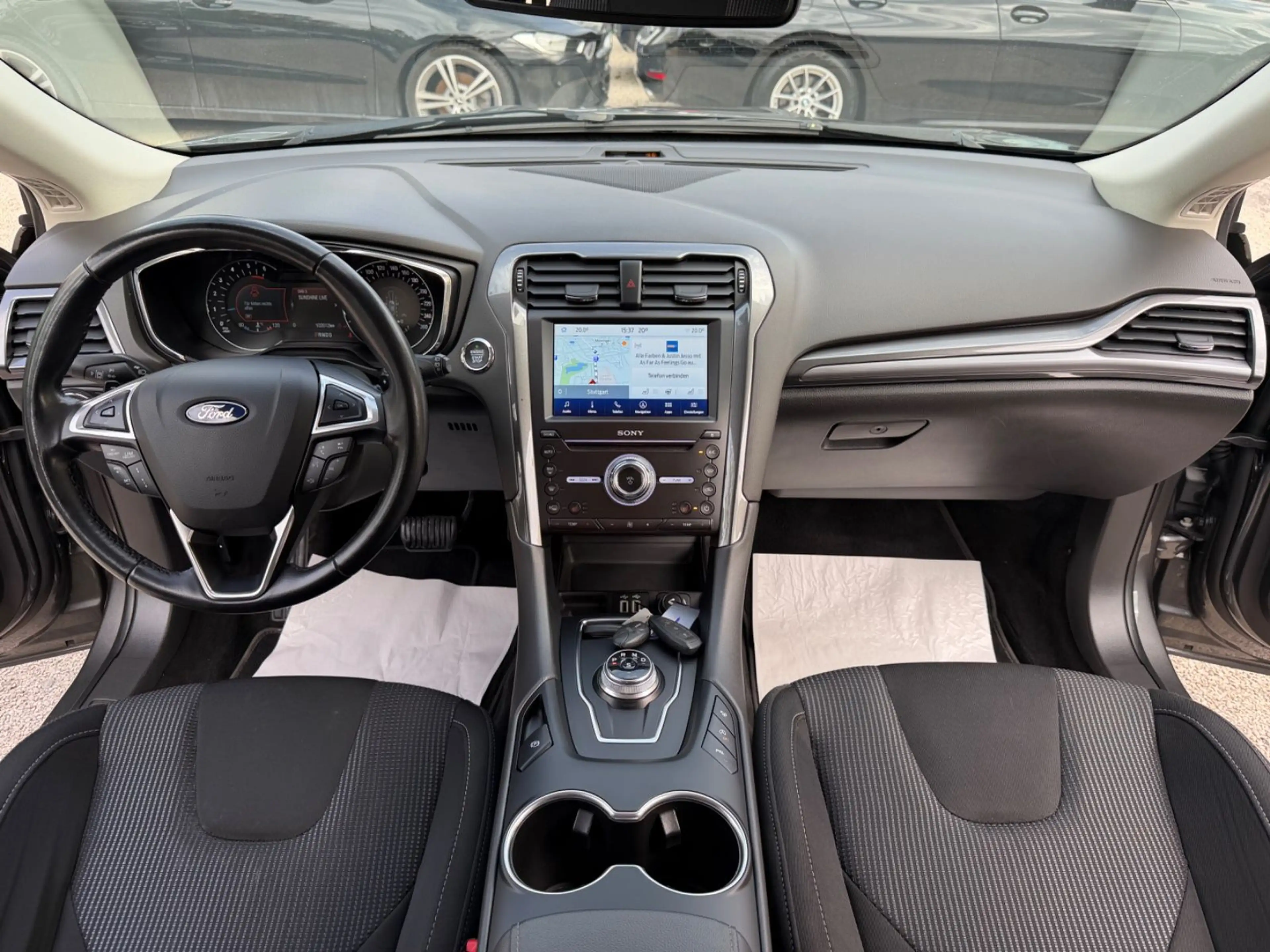 Ford Mondeo Turnier Titanium StHz AHK ACC Kamera BliS — photo 9