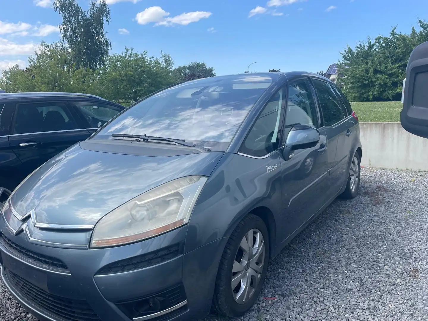 Citroen C4 Picasso 2.0 HDi Exclusive AUTOMATIQUE Gris - 2
