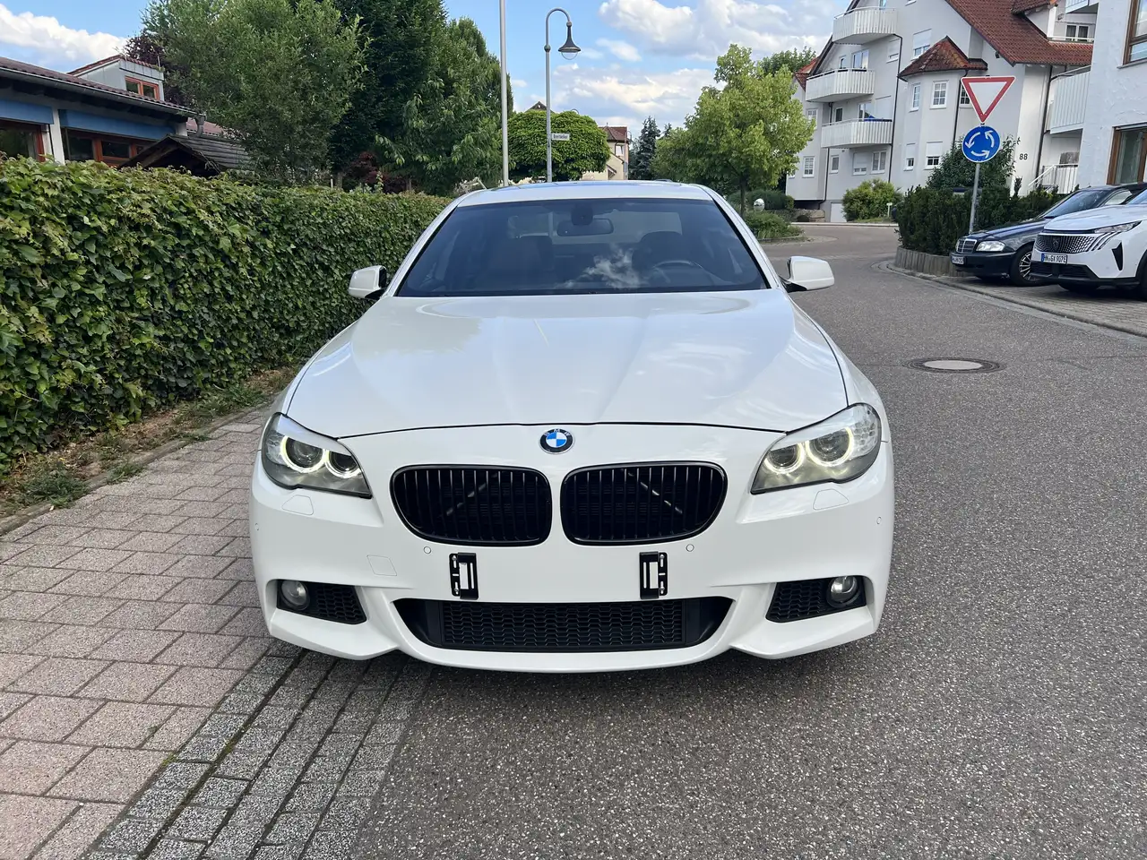 BMW 525