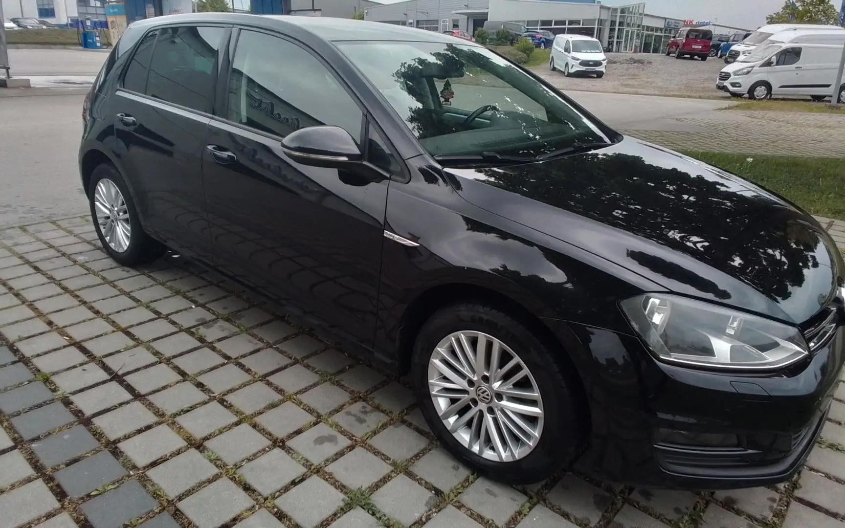 Volkswagen Golf VII Lim. Cup BMT Noir - 2