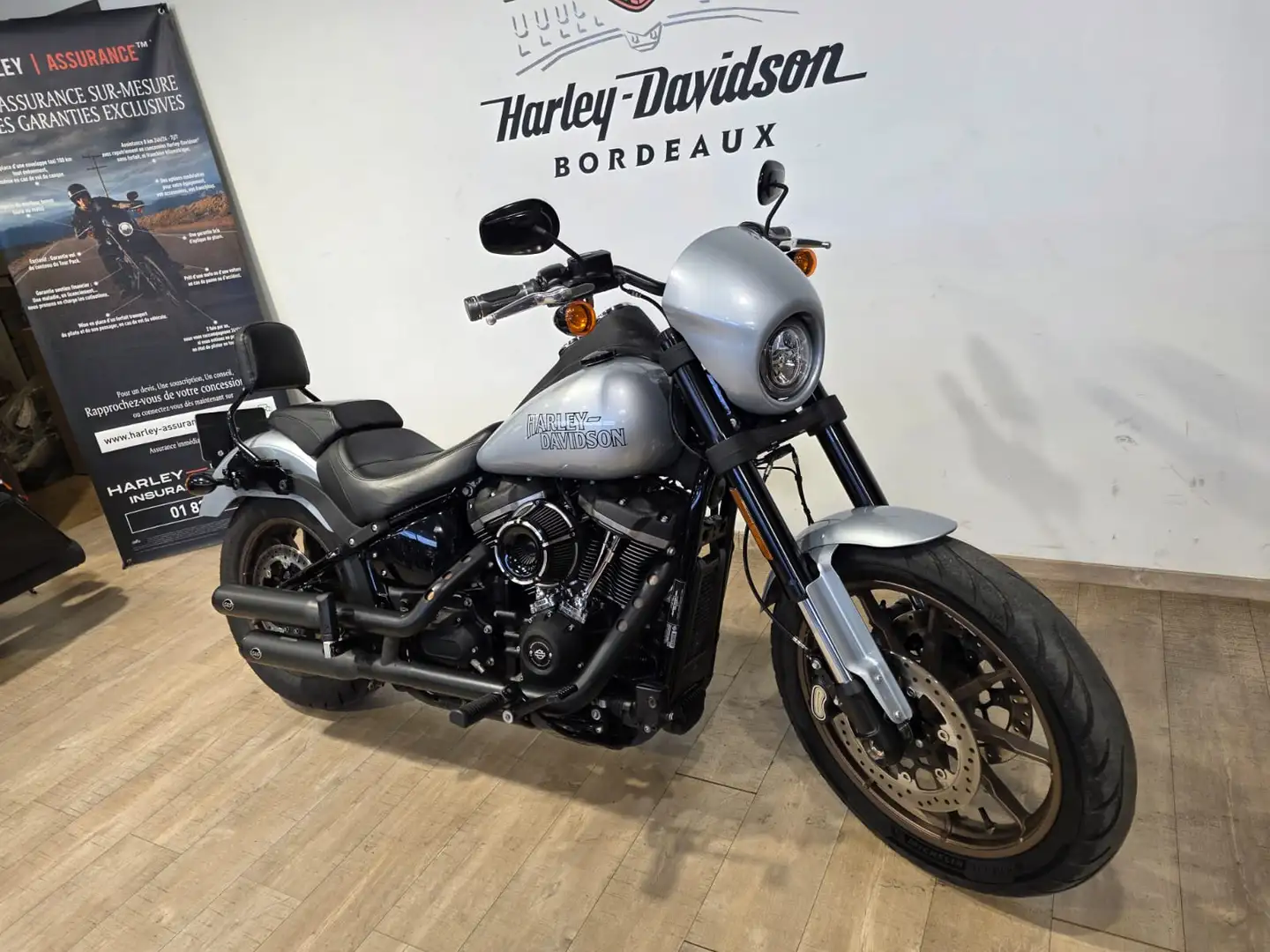Harley-Davidson Low Rider Gris - 2