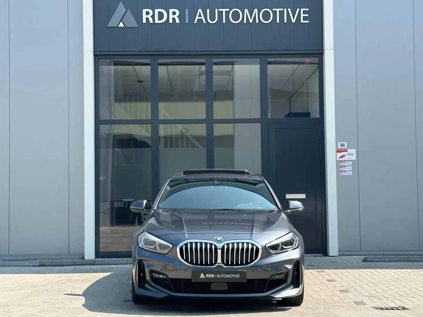 BMW 118 1-serie 118i High Executive M Sport Grigio - 2