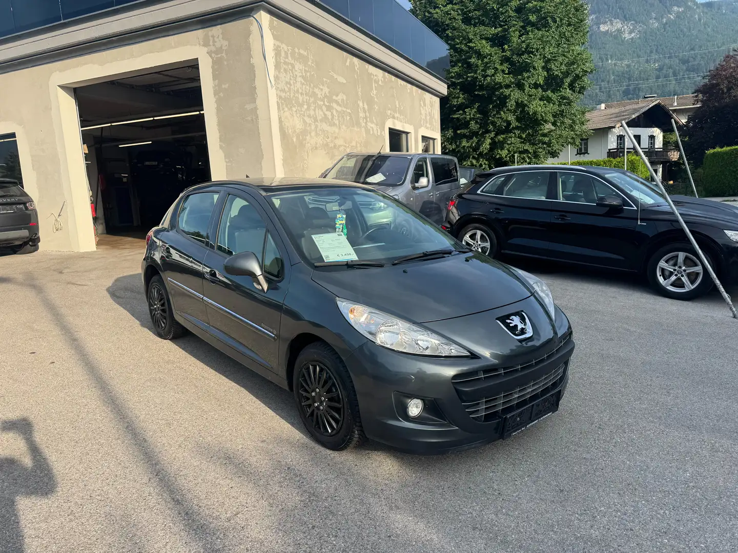 Peugeot 207 Tendance Gris - 1