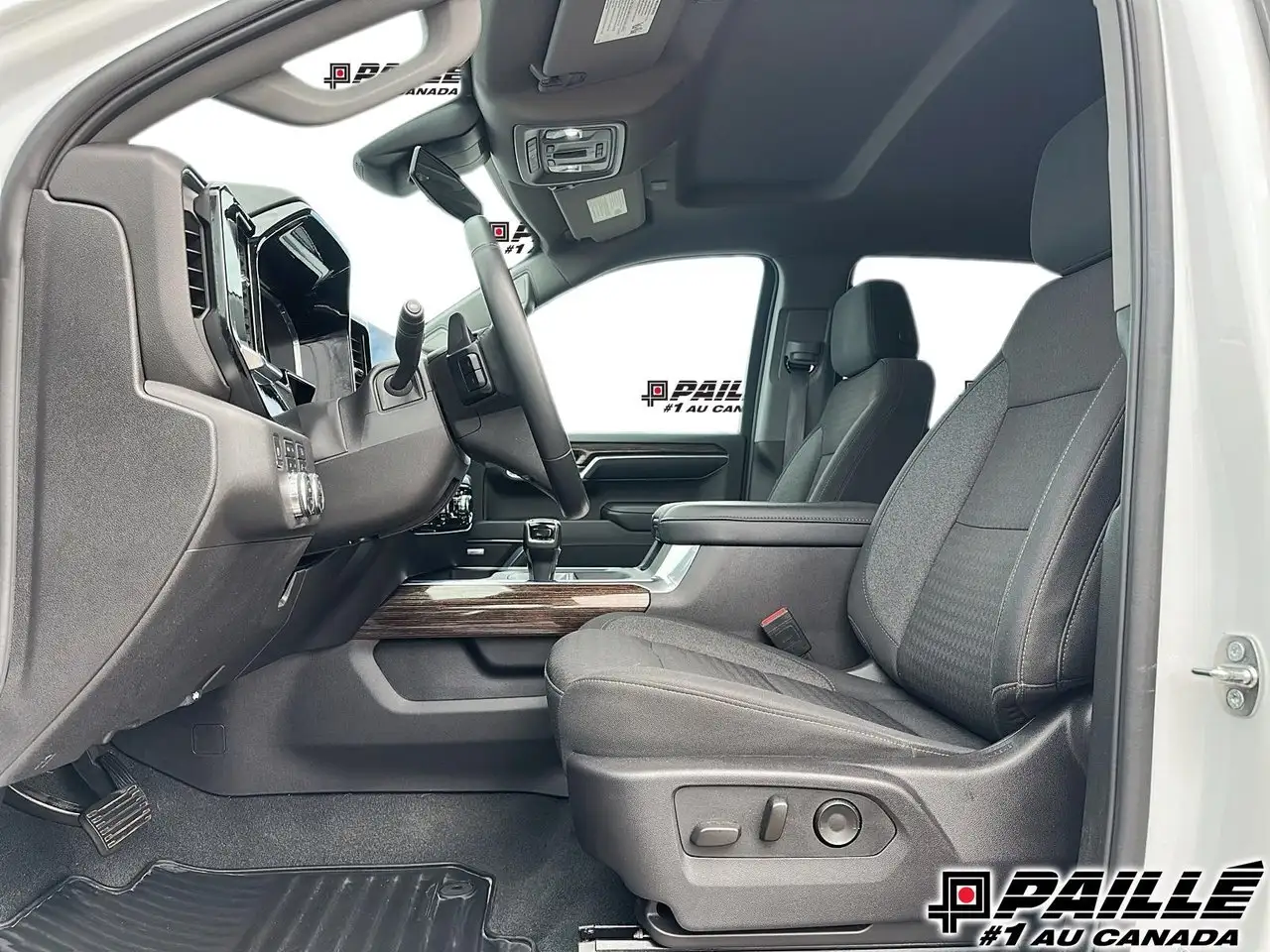GMC Sierra 1500 photo GMC Sierra 1500