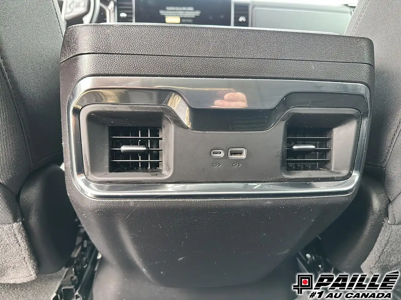 GMC Sierra 1500 photo GMC Sierra 1500