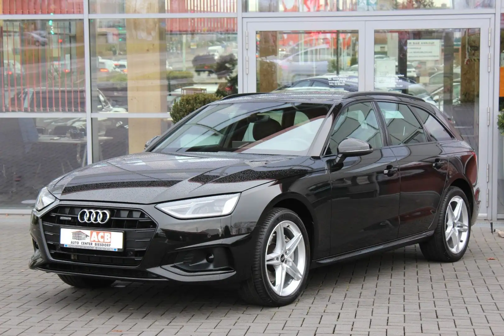 Audi A4 Avant 40 TDI qu. ACC LED Navi u. Virtual Plus Schwarz - 2