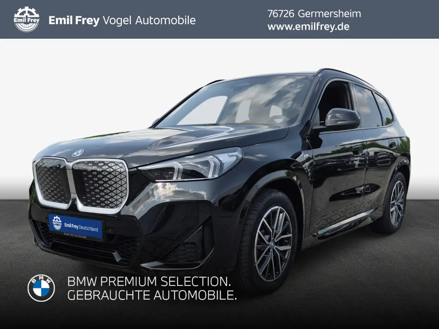 BMW iX1 xDrive30 M Sportpaket Schwarz - 1