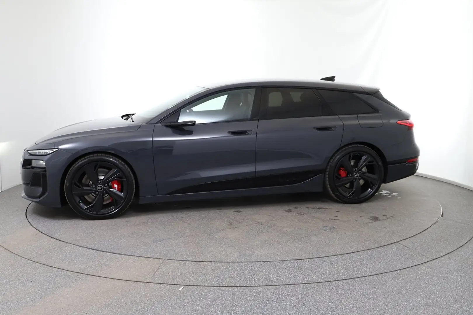 Audi S6 e-tron e-tron Grau - 2