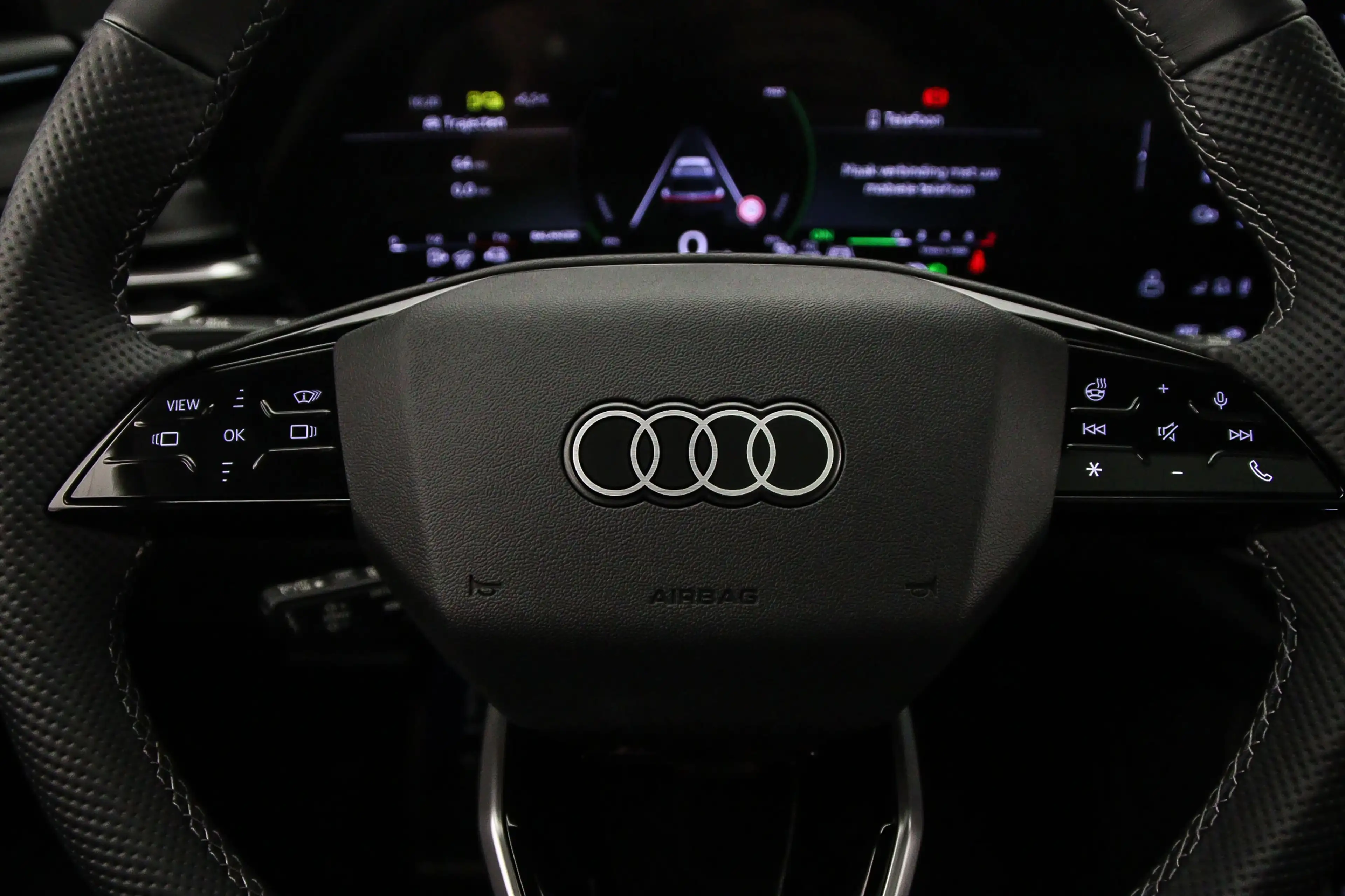 Audi Q5 e-hybrid quattro 367pk S edition competition — photo 12