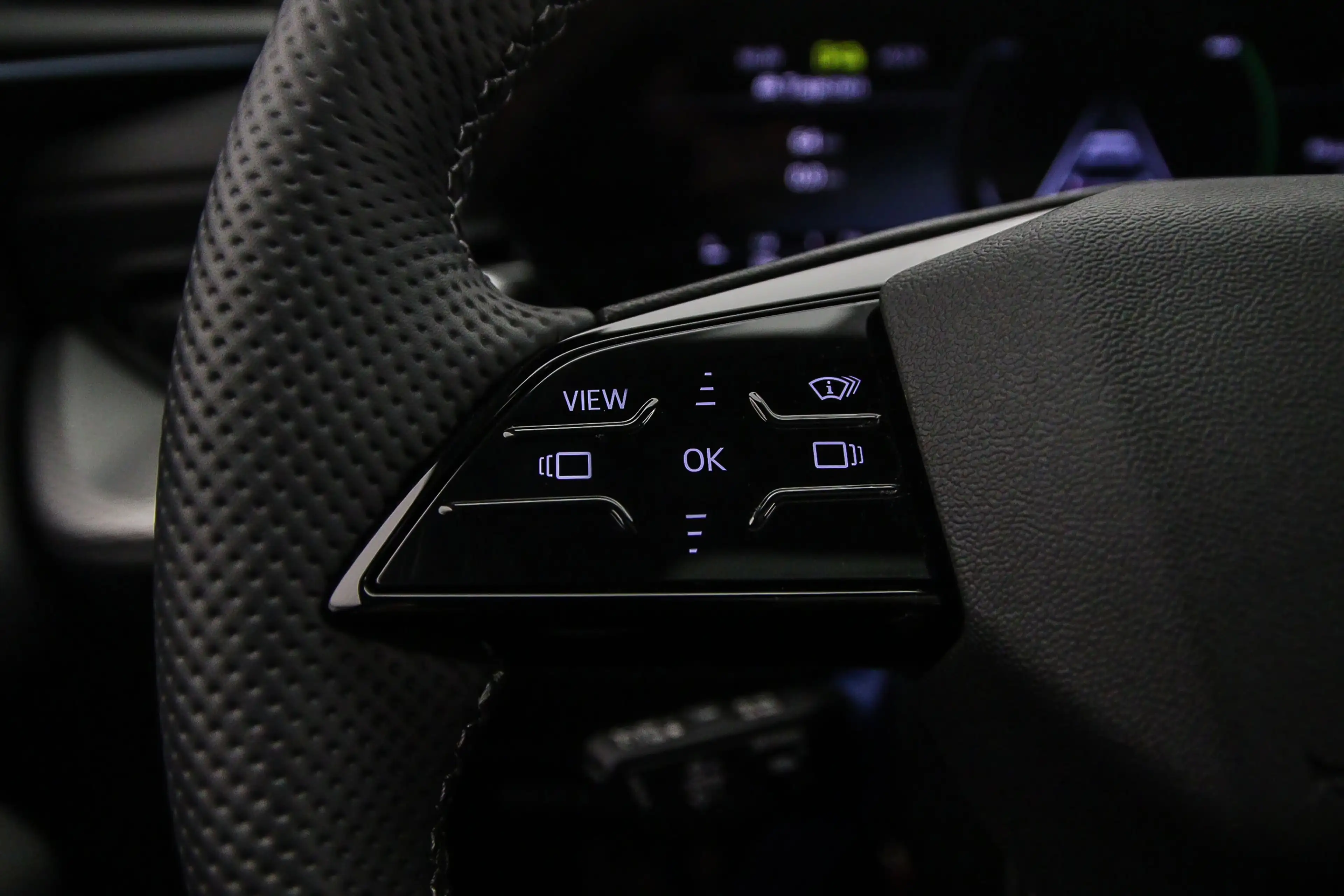 Audi Q5 e-hybrid quattro 367pk S edition competition — photo 8
