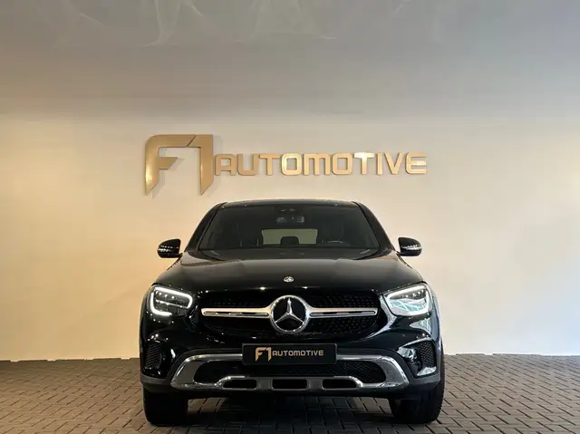 Mercedes-Benz GLC view 9