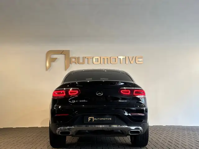 Mercedes-Benz GLC view 11