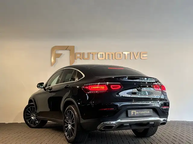 Mercedes-Benz GLC view 8