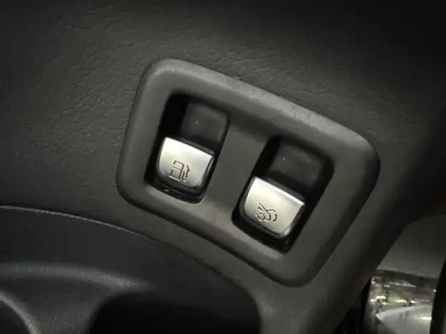 Mercedes-Benz GLC view 27