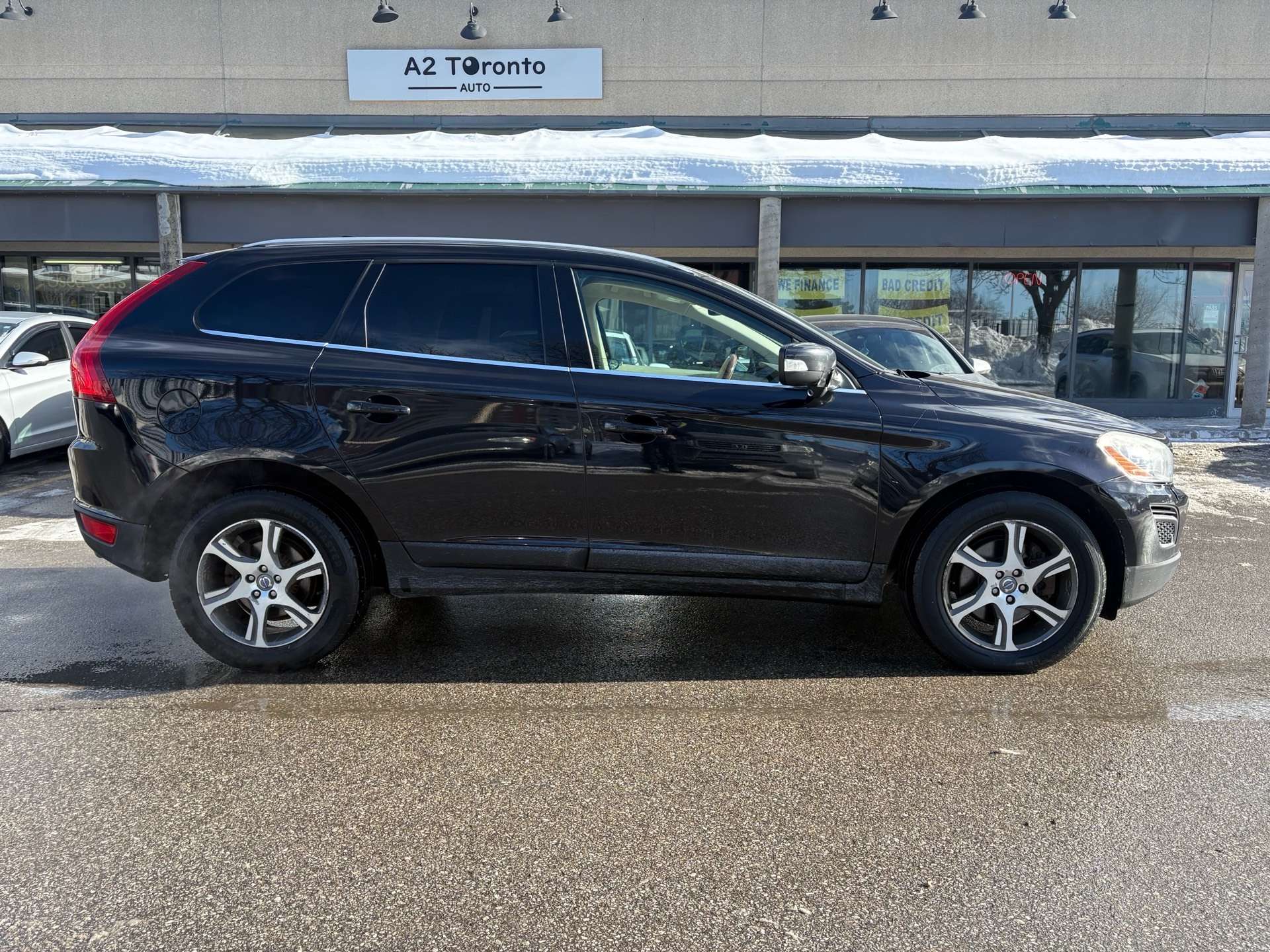 2013 Volvo XC60 T6 alt 4
