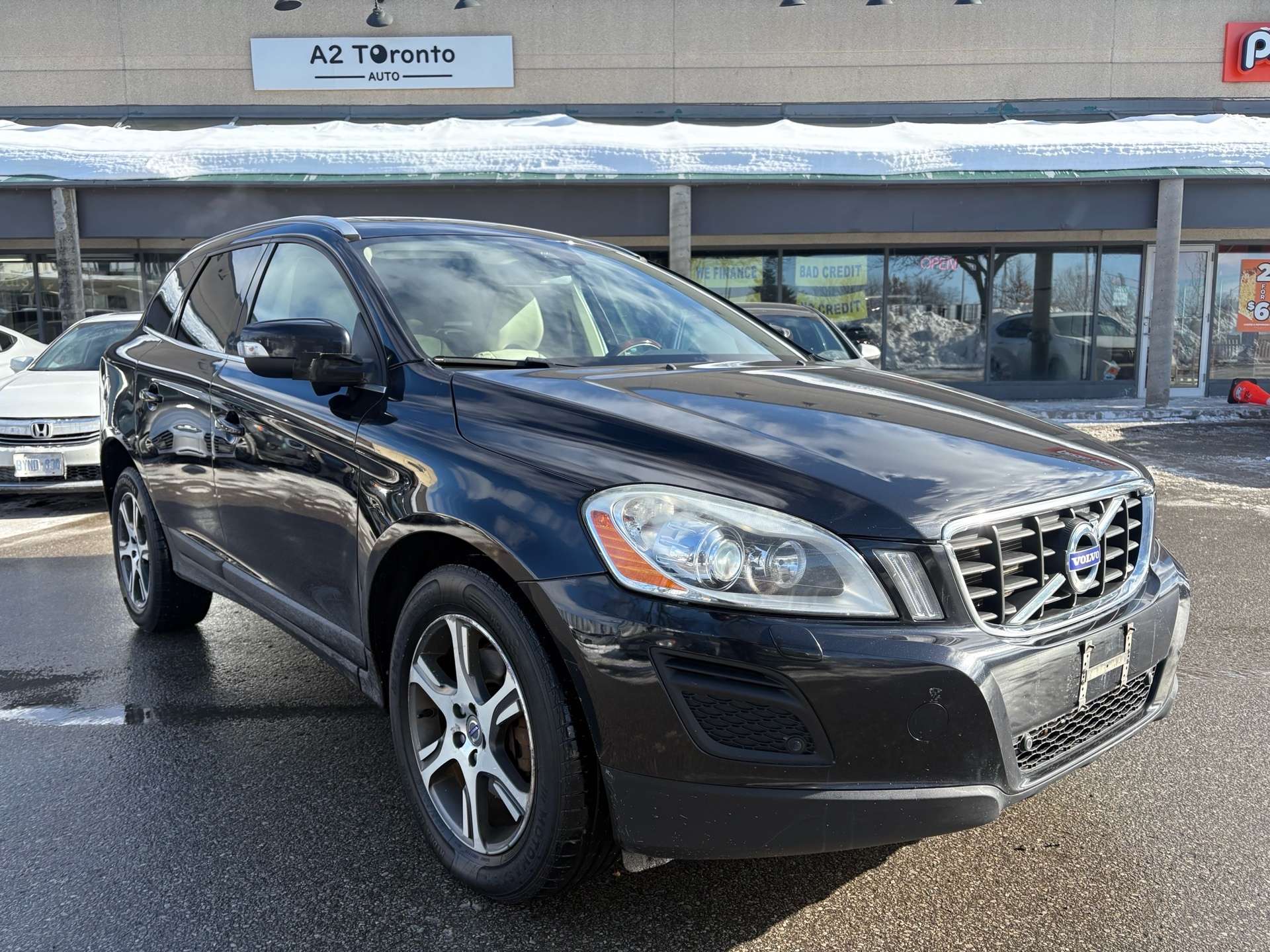 2013 Volvo XC60 T6 alt 3